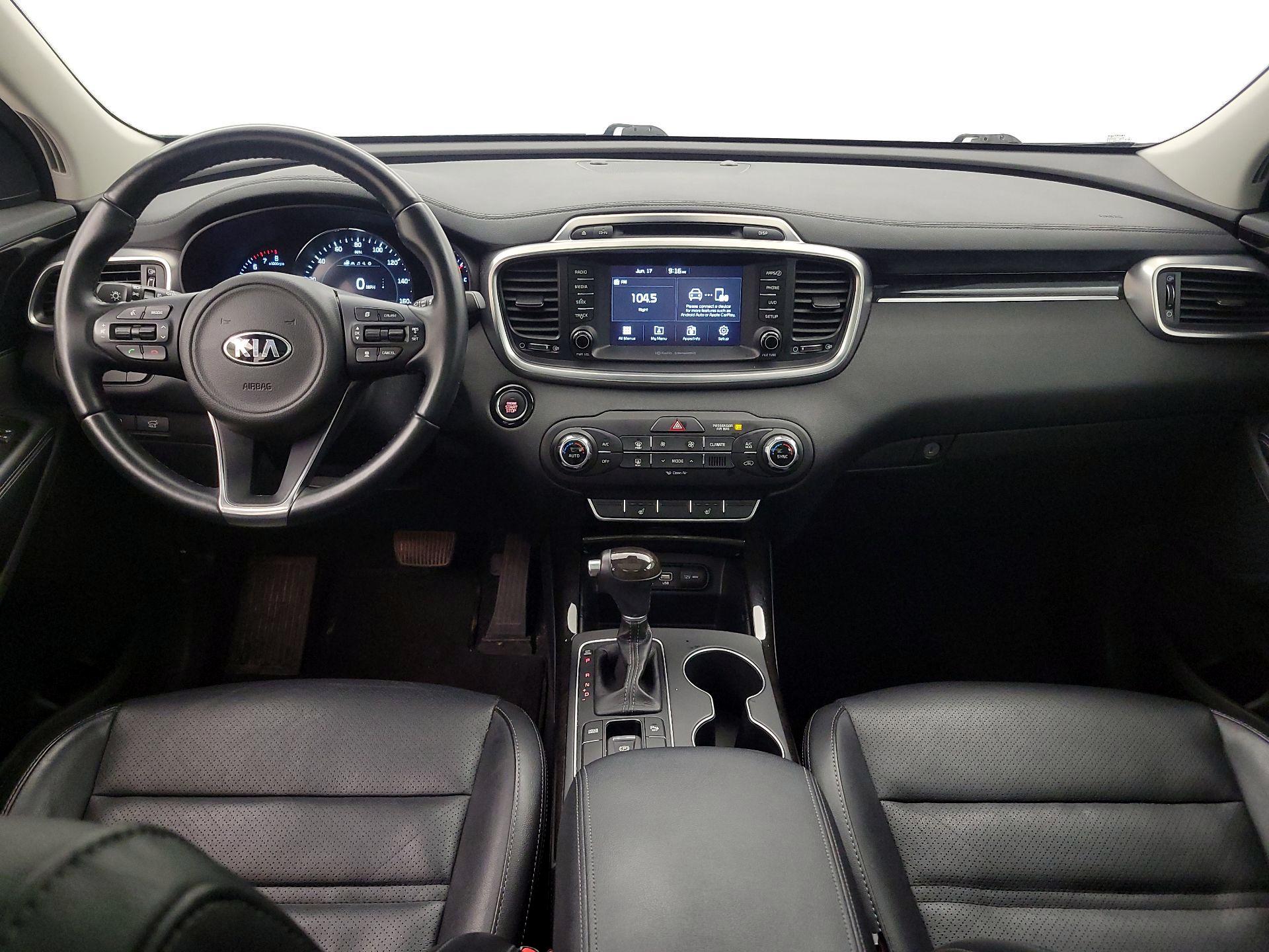 Thumbnail: 2018 Kia Sorento - 9