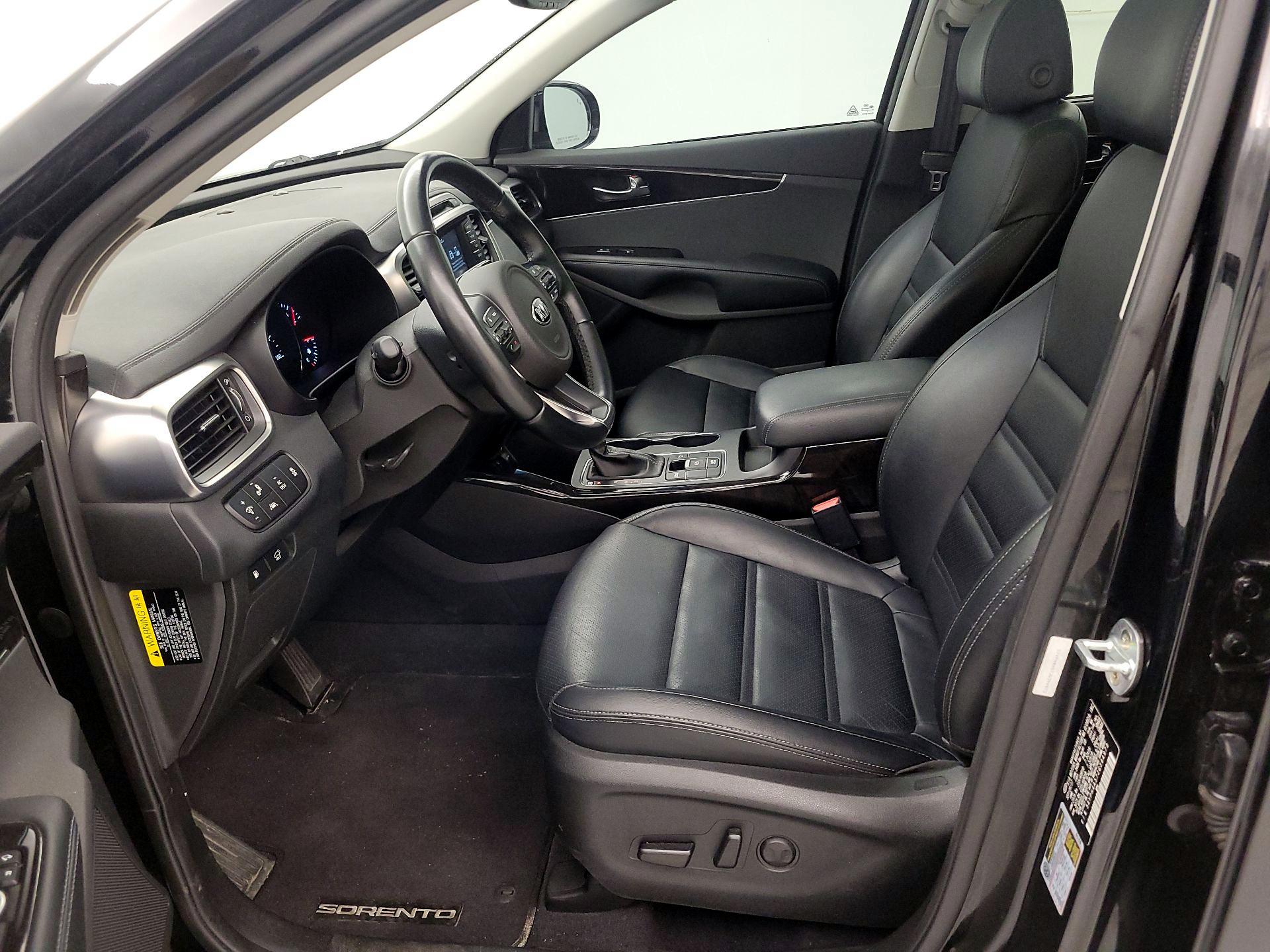 Thumbnail: 2018 Kia Sorento - 11