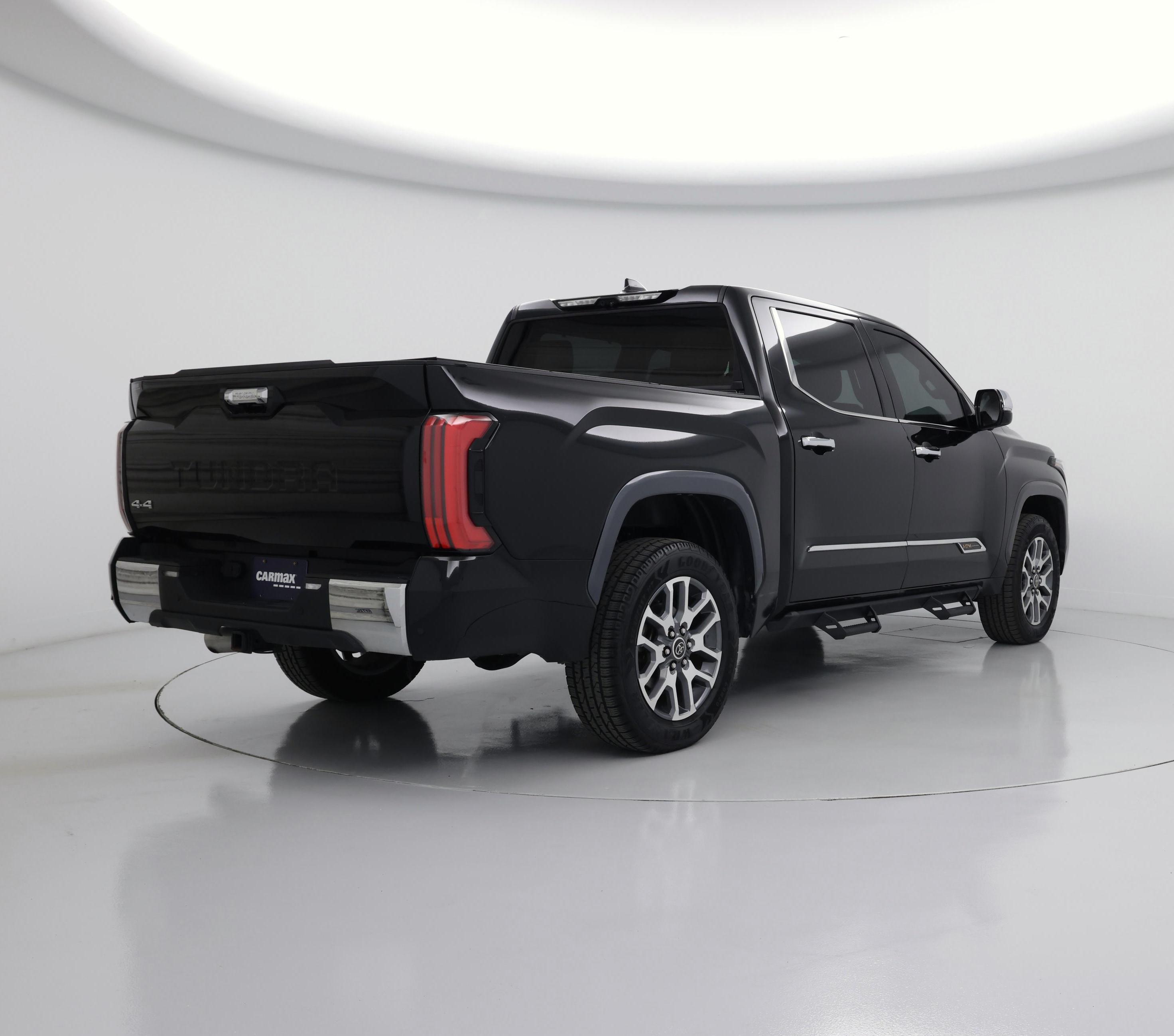 Thumbnail: 2022 Toyota Tundra - 8