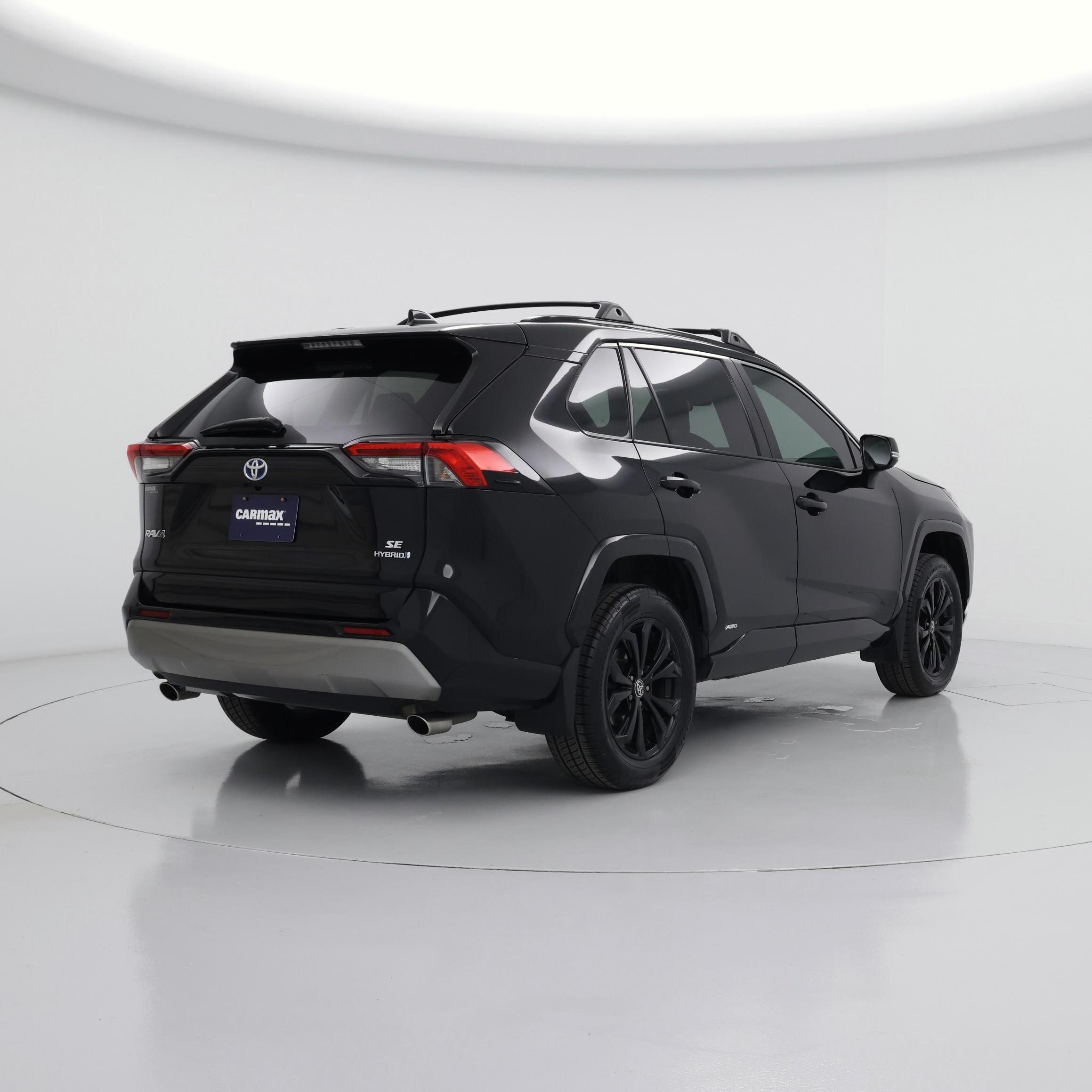 Thumbnail: 2022 Toyota RAV4 - 8