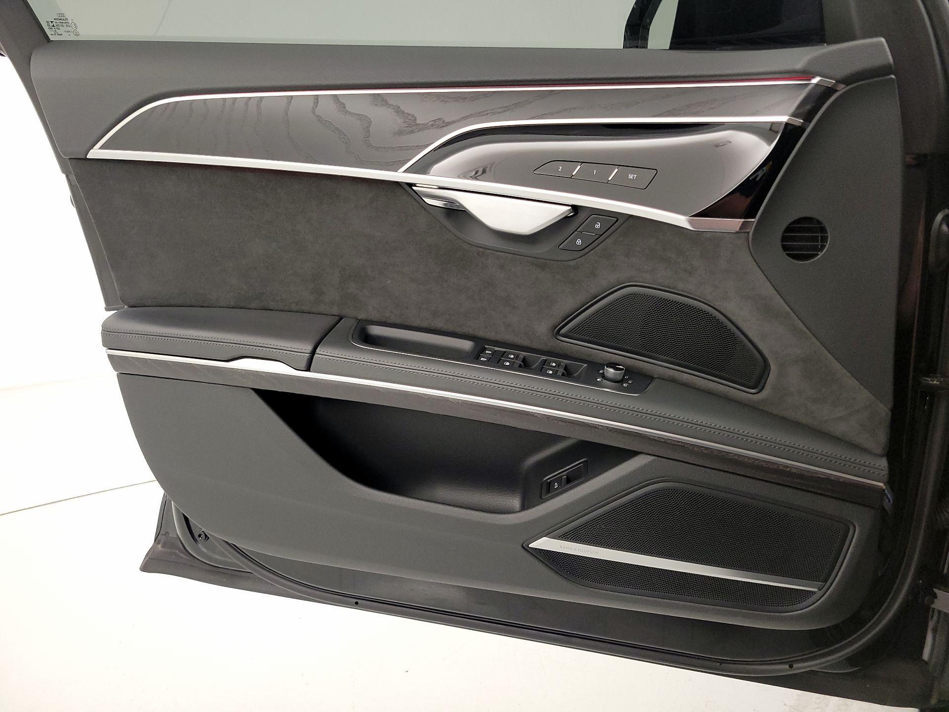 Thumbnail: 2021 Audi A8 - 12
