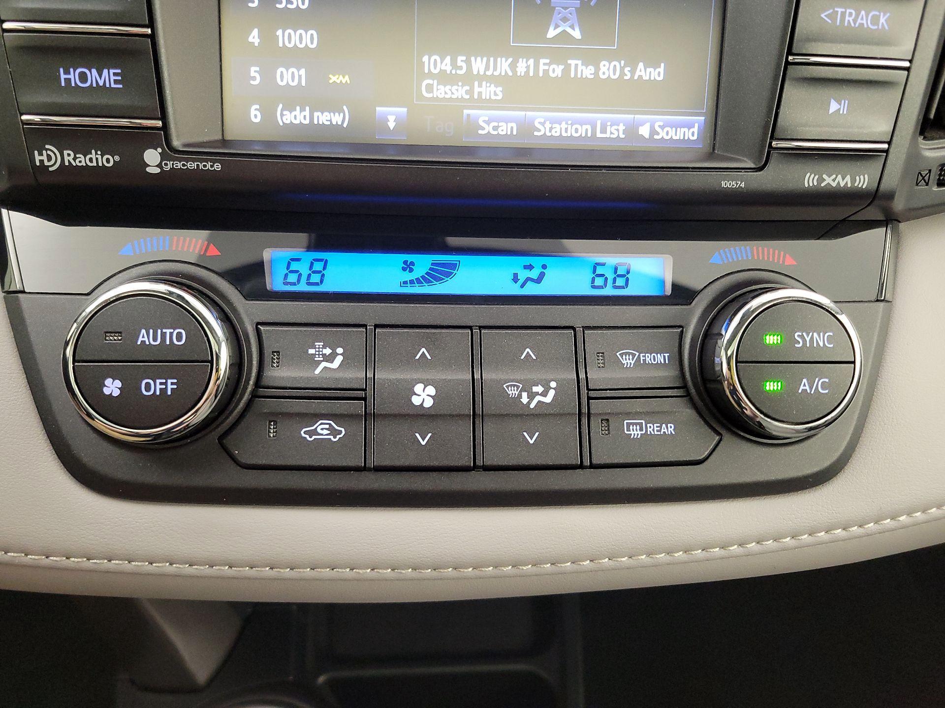 Thumbnail: 2018 Toyota RAV4 - 16