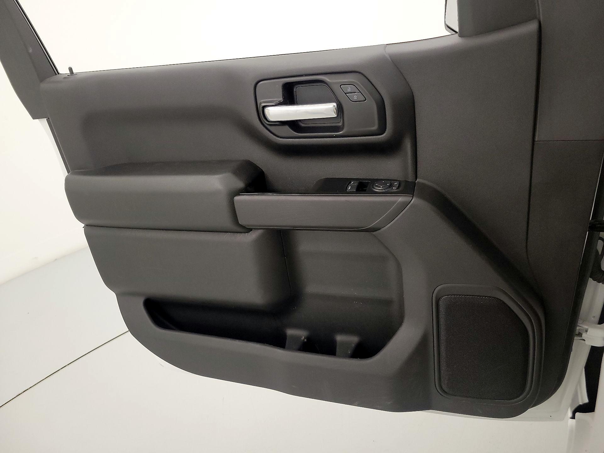 Thumbnail: 2020 Chevrolet Silverado 1500 - 12