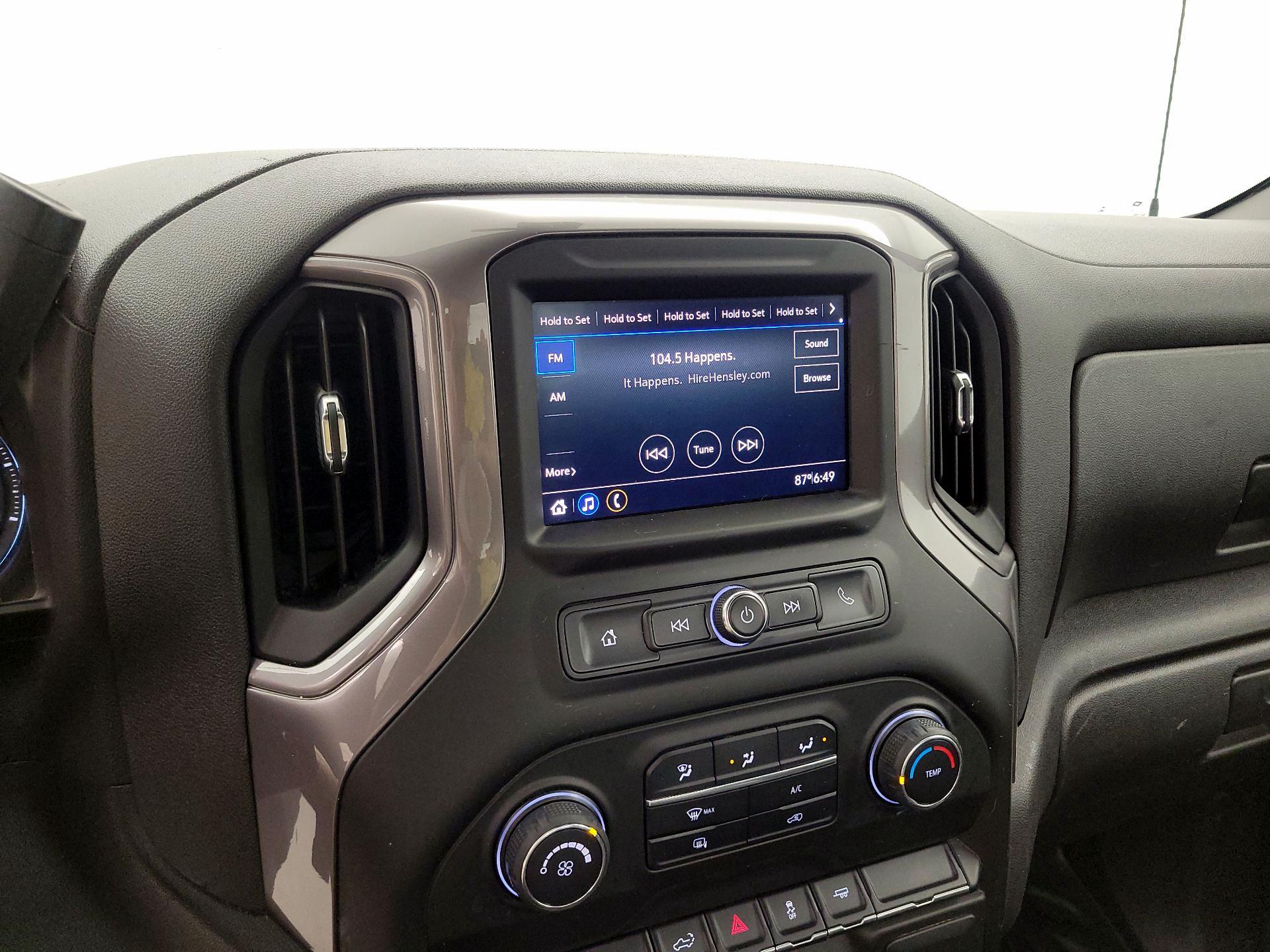 Thumbnail: 2020 Chevrolet Silverado 1500 - 15