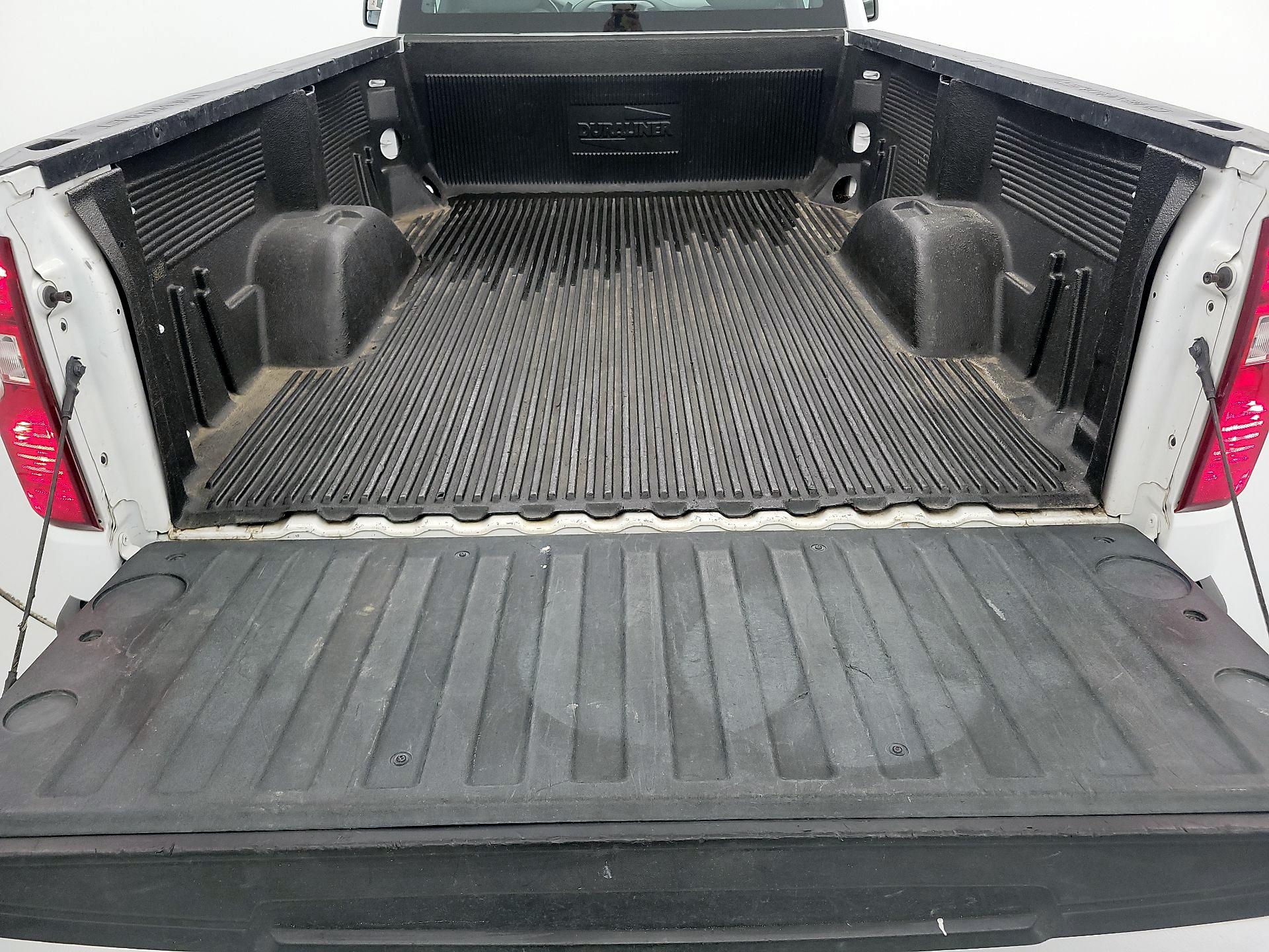 Thumbnail: 2020 Chevrolet Silverado 1500 - 19