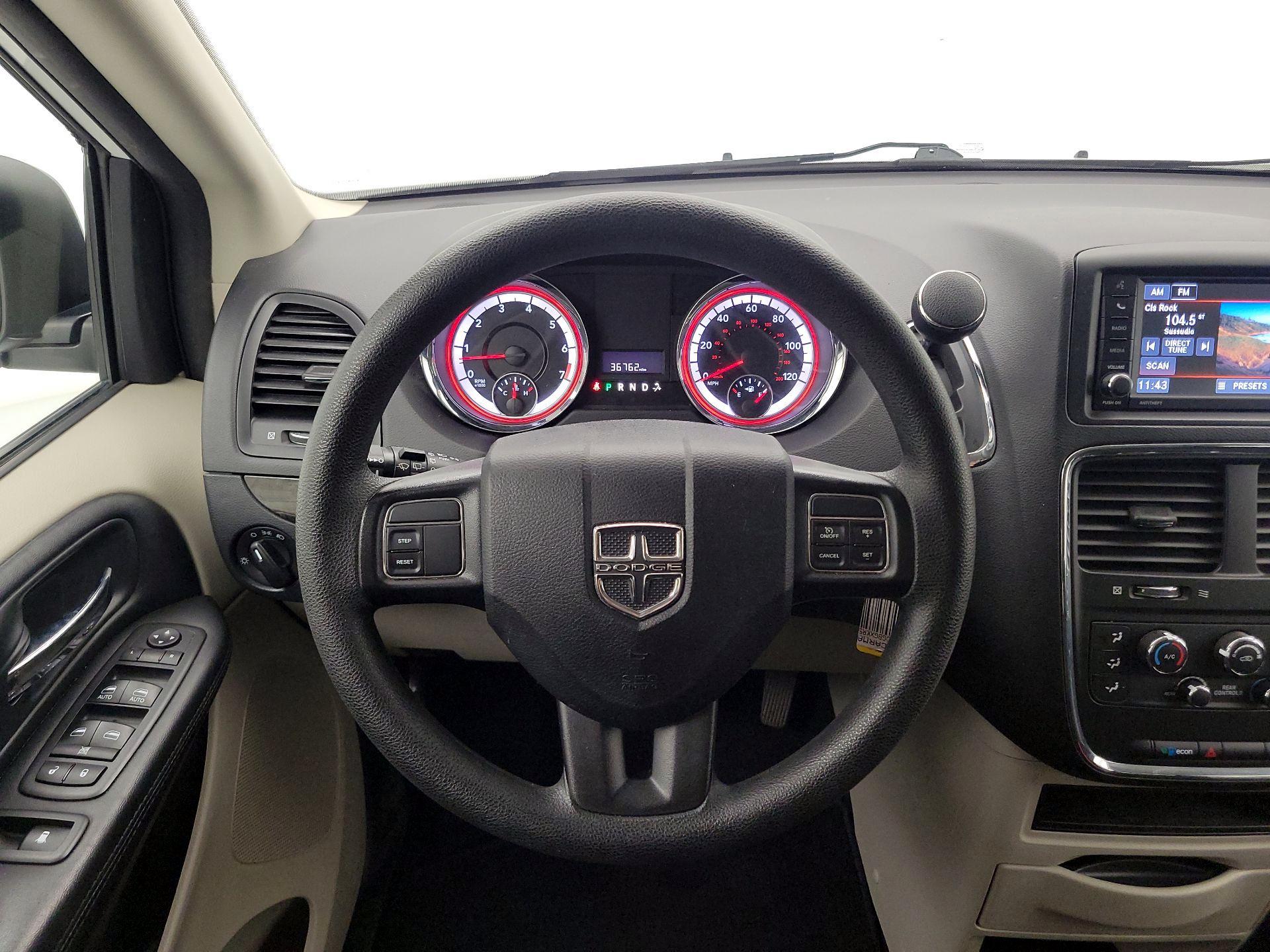 Thumbnail: 2019 Dodge Grand Caravan - 10