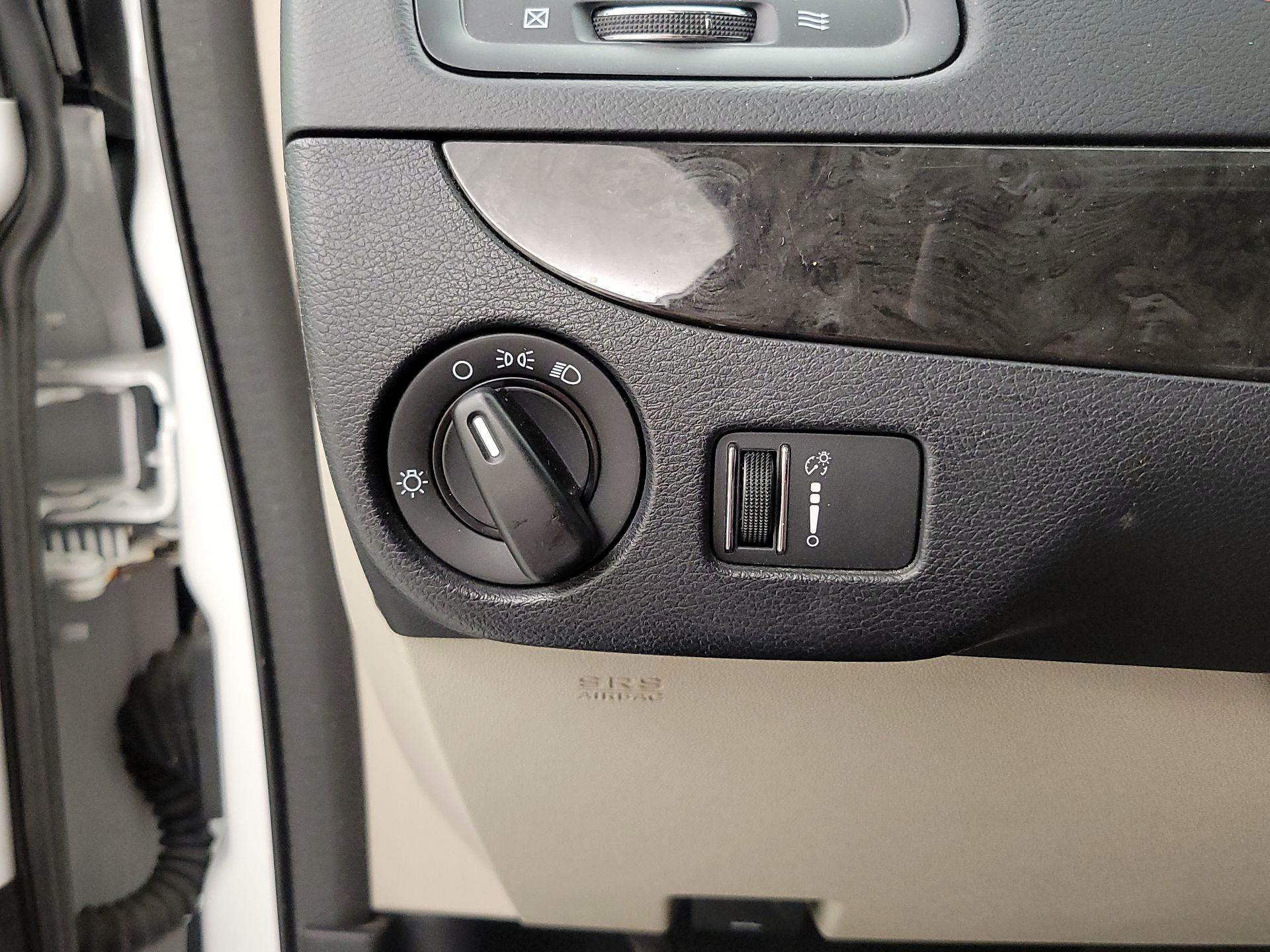 Thumbnail: 2019 Dodge Grand Caravan - 13