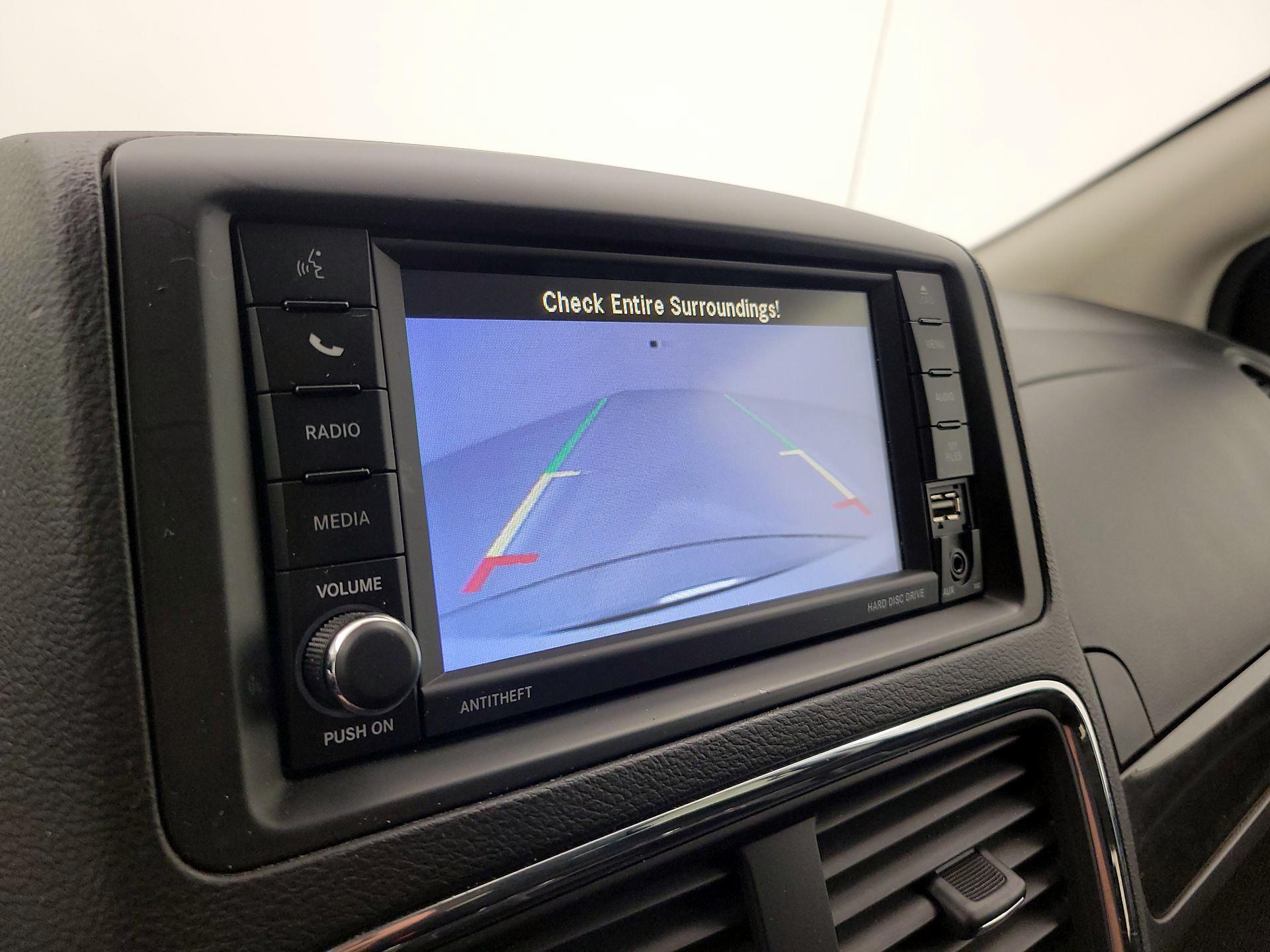 Thumbnail: 2019 Dodge Grand Caravan - 14