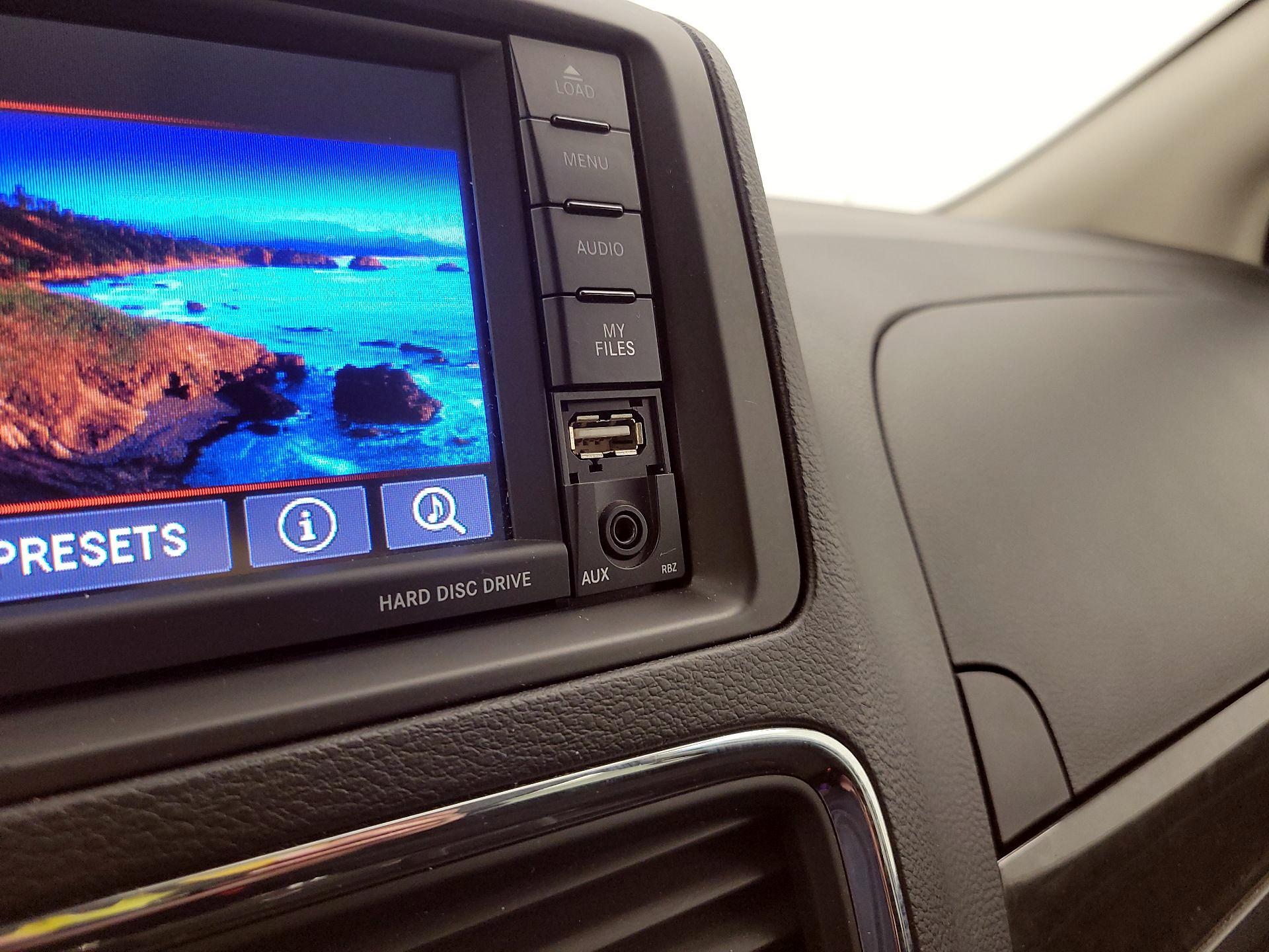 Thumbnail: 2019 Dodge Grand Caravan - 18