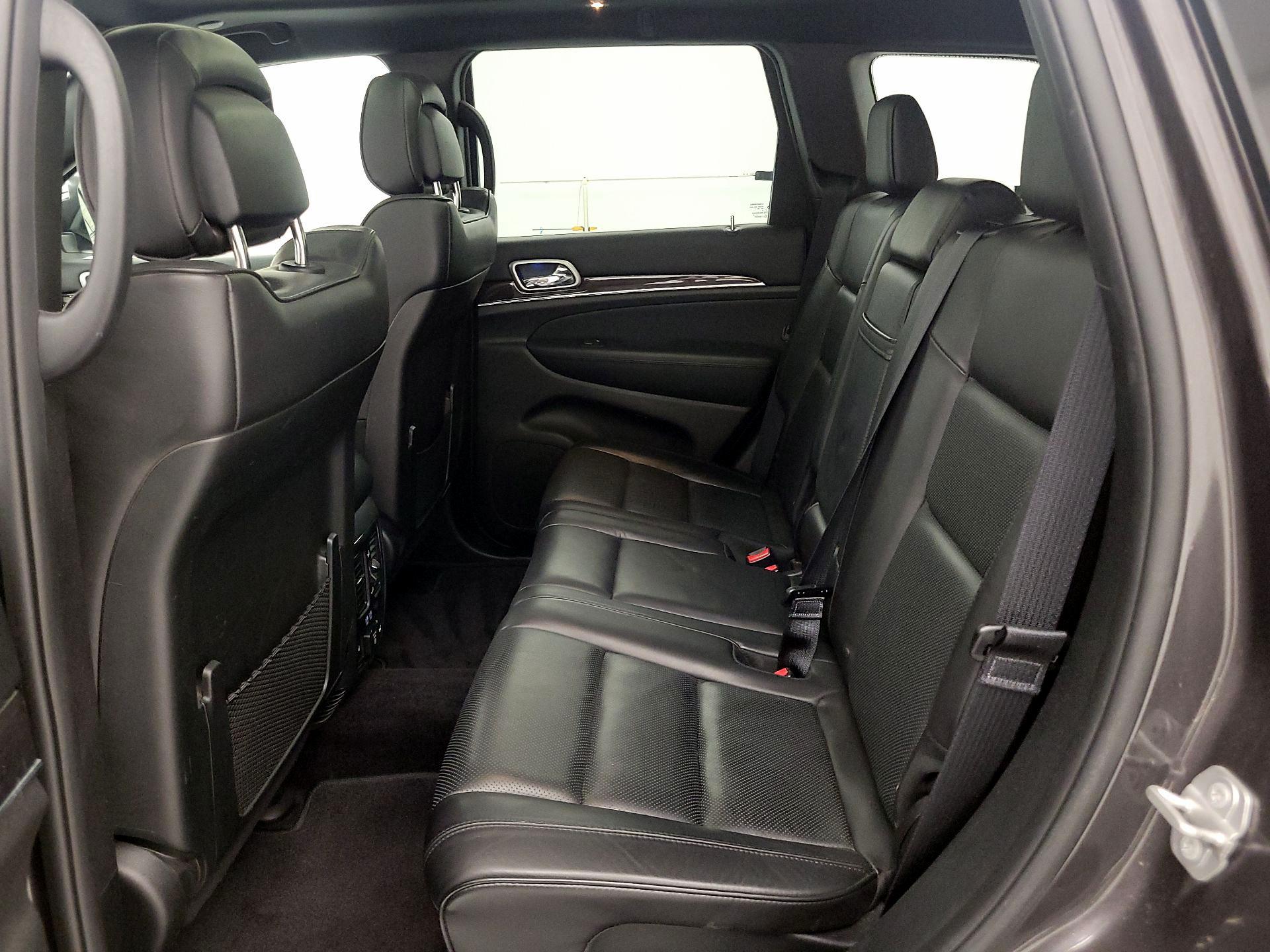 Thumbnail: 2018 Jeep Grand Cherokee - 20