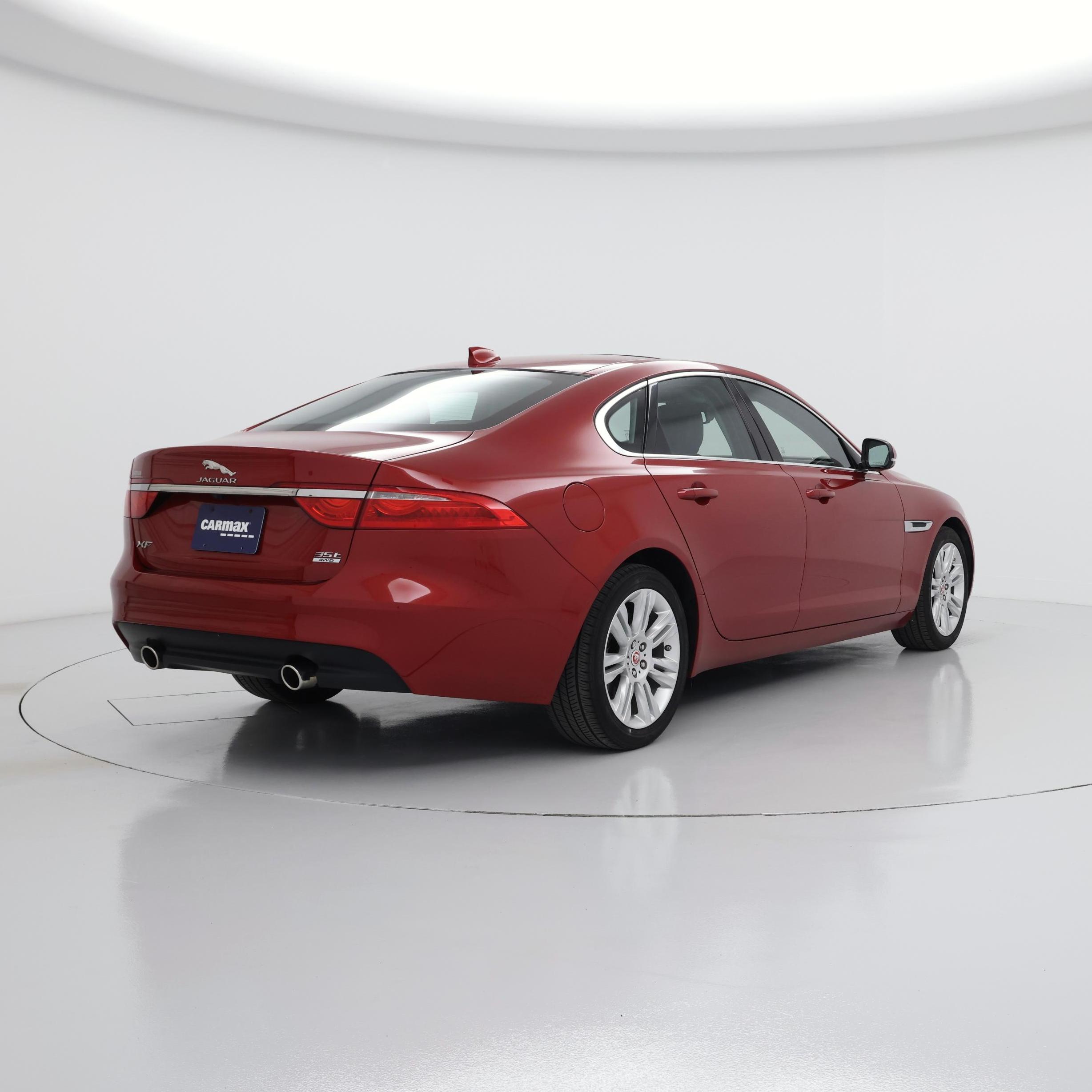 Thumbnail: 2017 Jaguar XF - 8