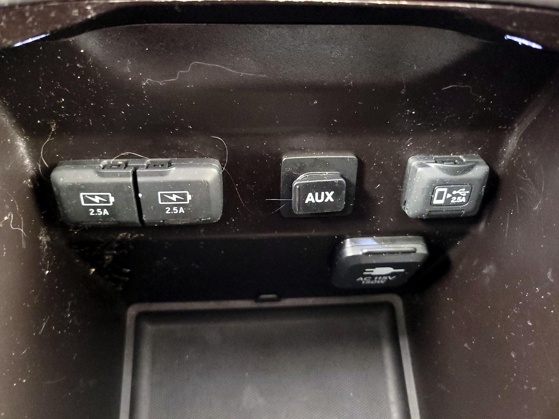 Thumbnail: 2019 Acura MDX - 19