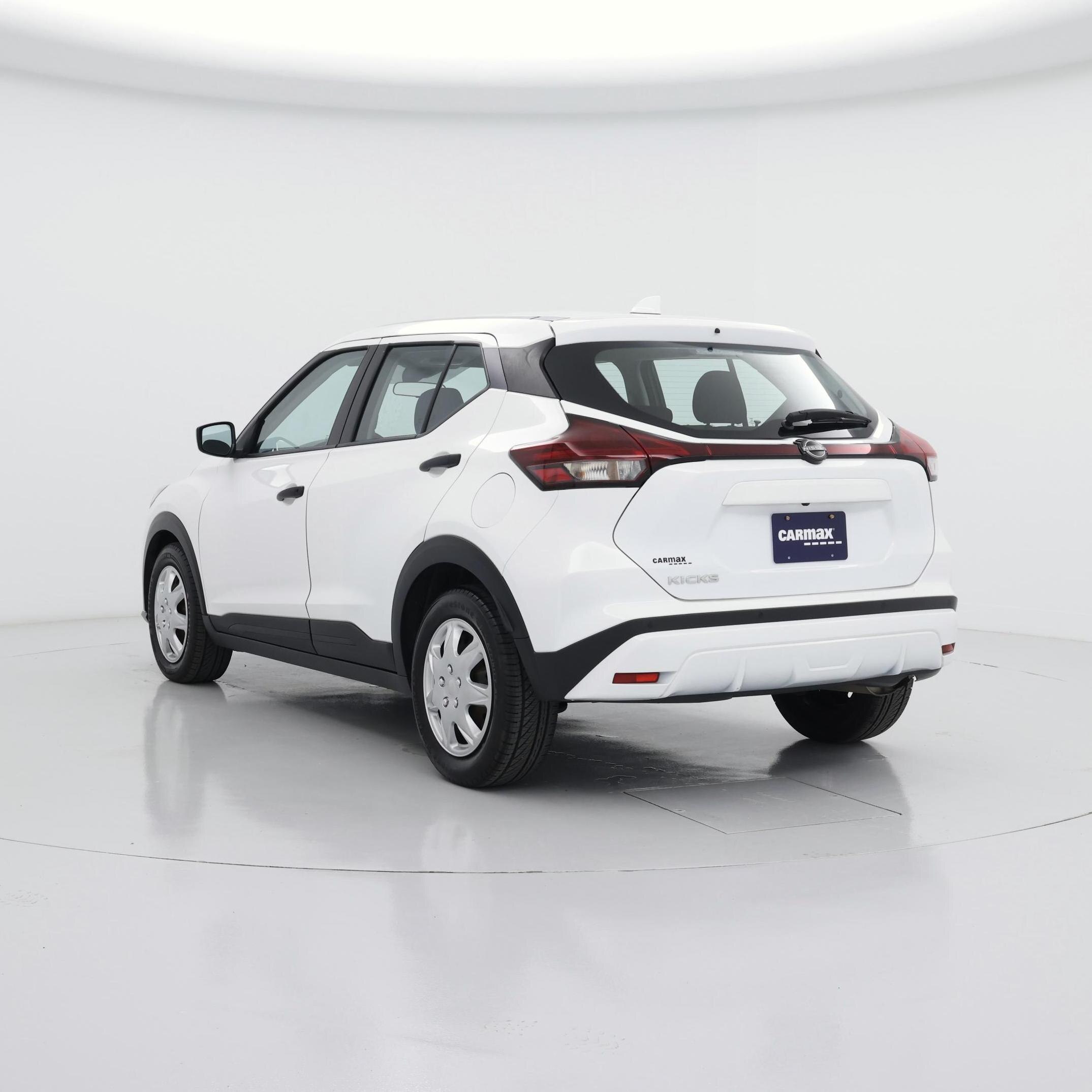 Thumbnail: 2024 Nissan Kicks - 2