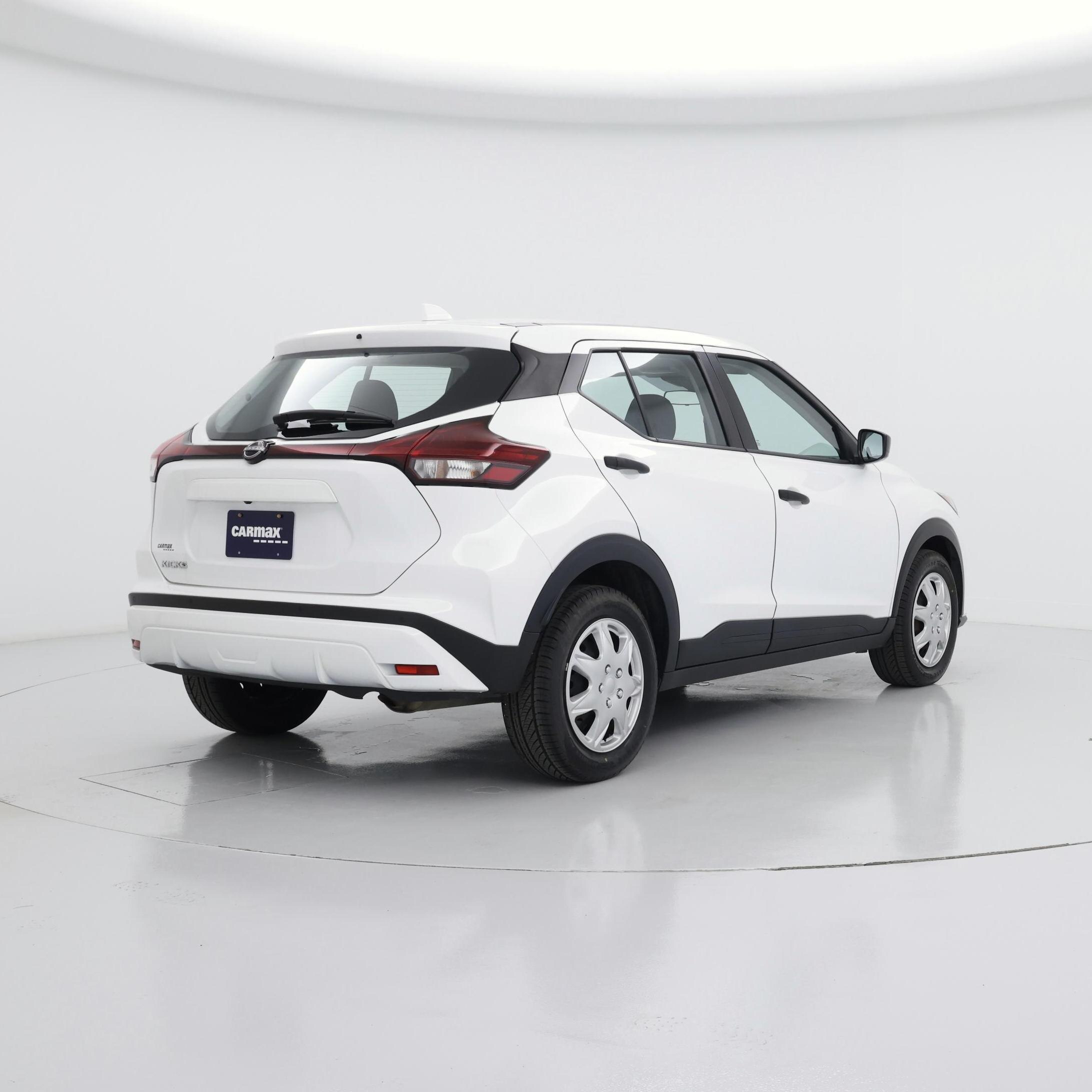 Thumbnail: 2024 Nissan Kicks - 8
