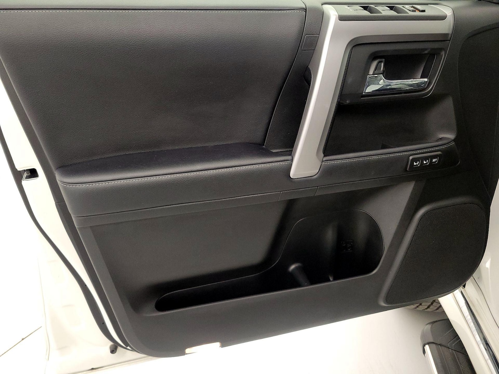 2021 Toyota 4Runner Limited - Photo 13