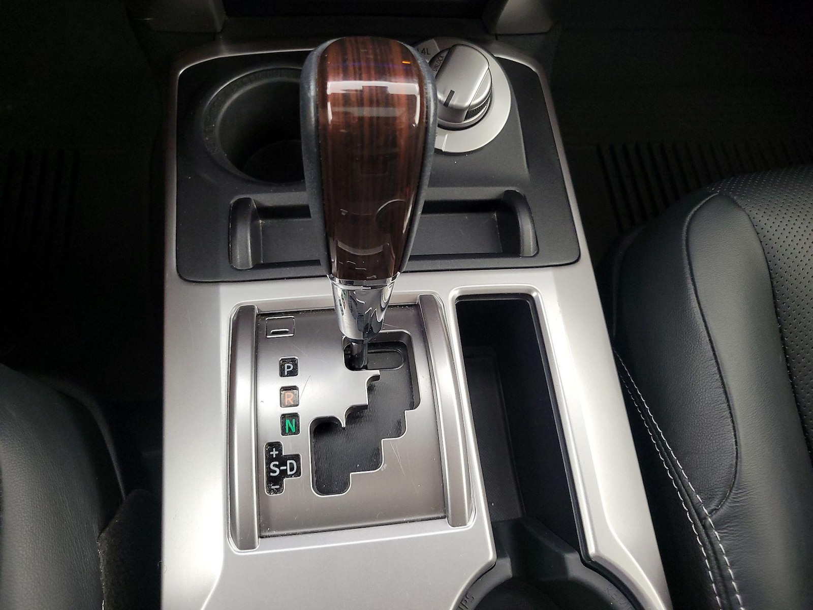 2021 Toyota 4Runner Limited - Photo 19