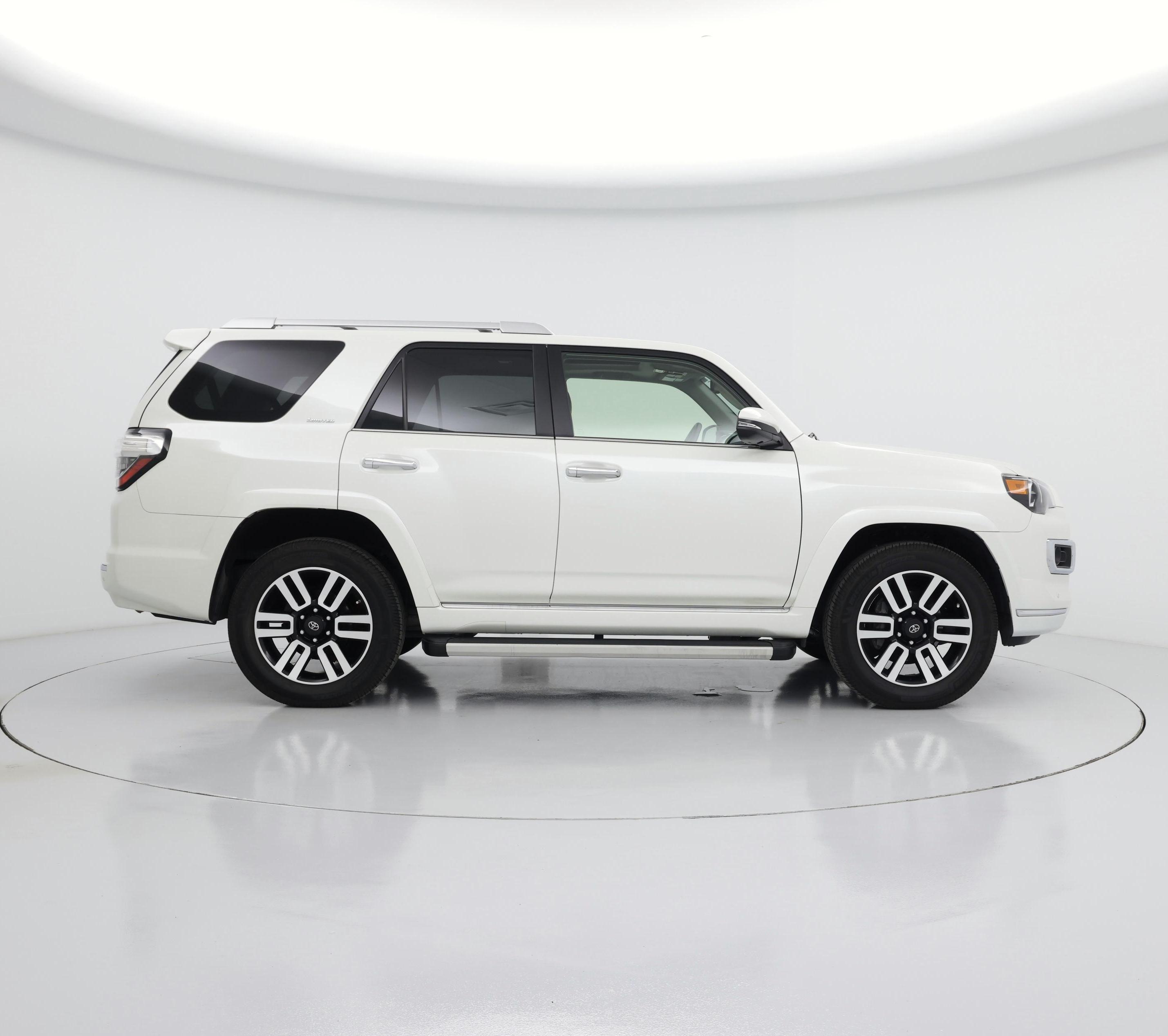 Thumbnail: 2021 Toyota 4Runner - 7