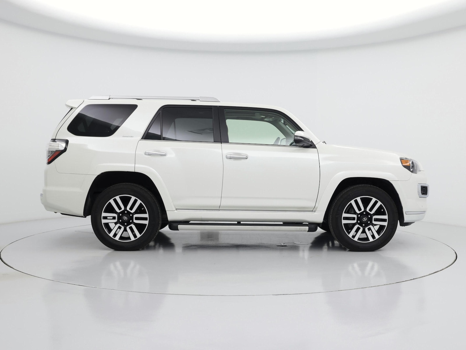 2021 Toyota 4Runner Limited - Photo 8