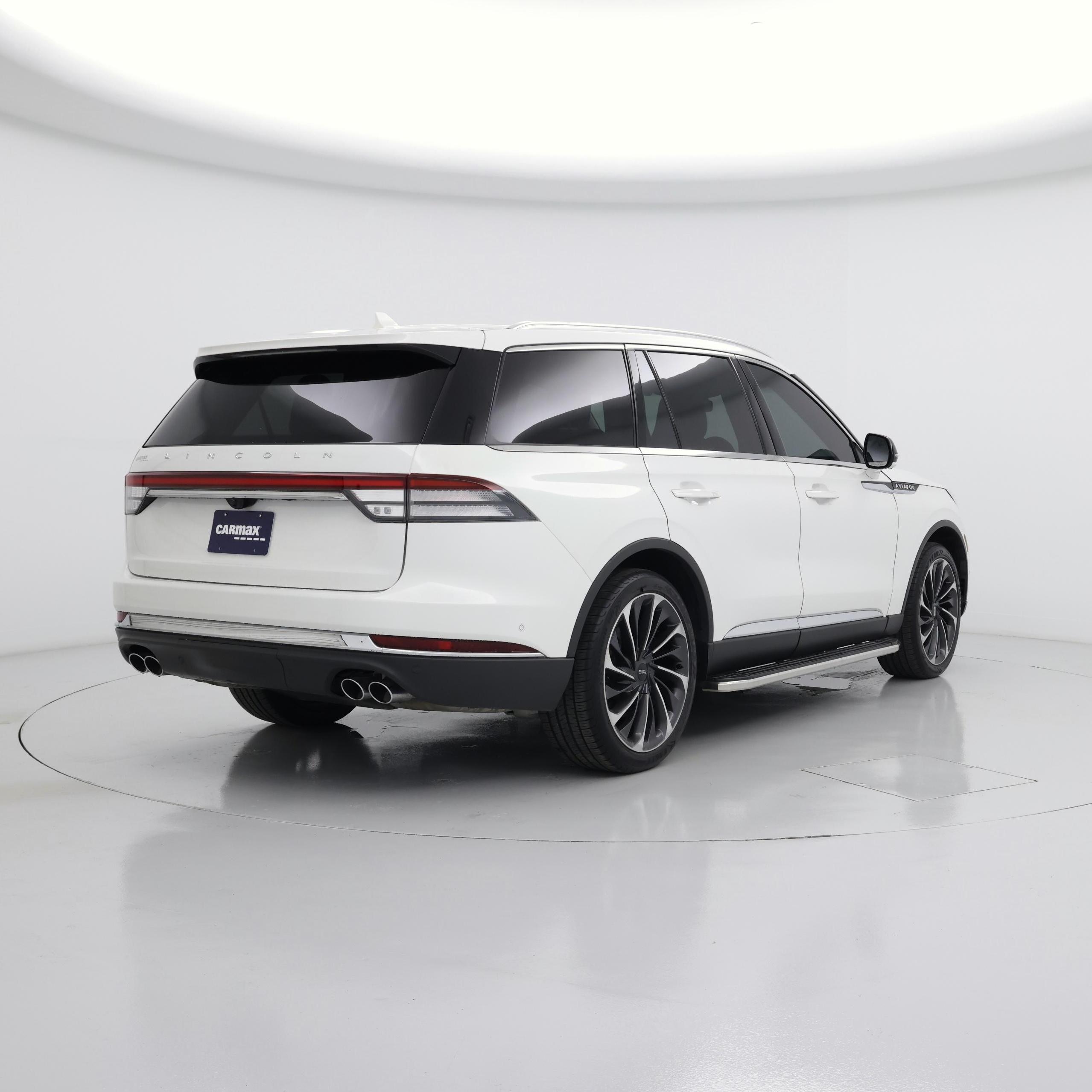 Thumbnail: 2020 Lincoln Aviator - 8