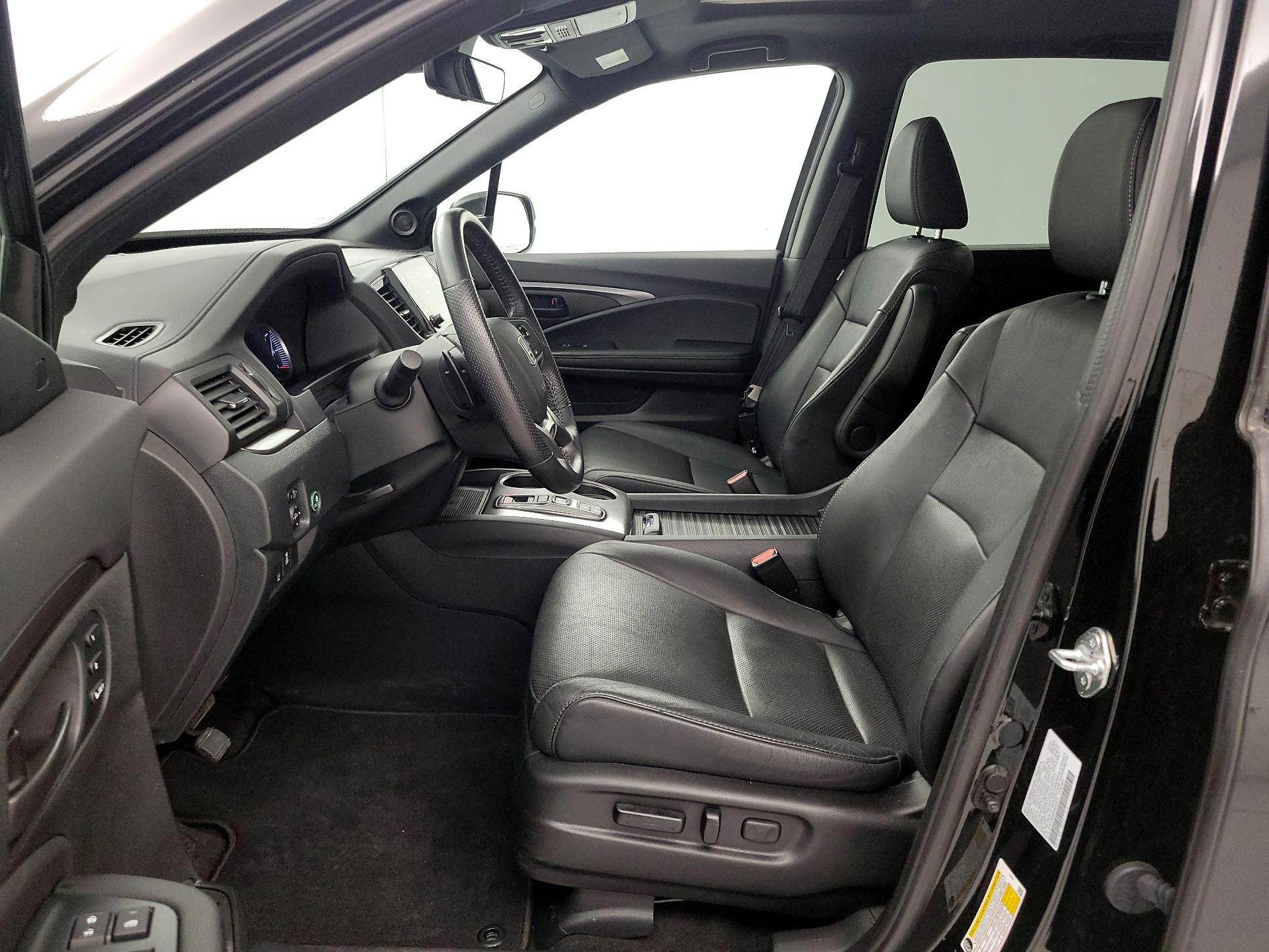 Thumbnail: 2023 Honda Passport - 11