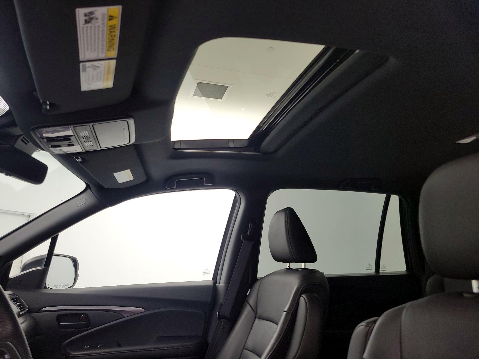 Thumbnail: 2023 Honda Passport - 19