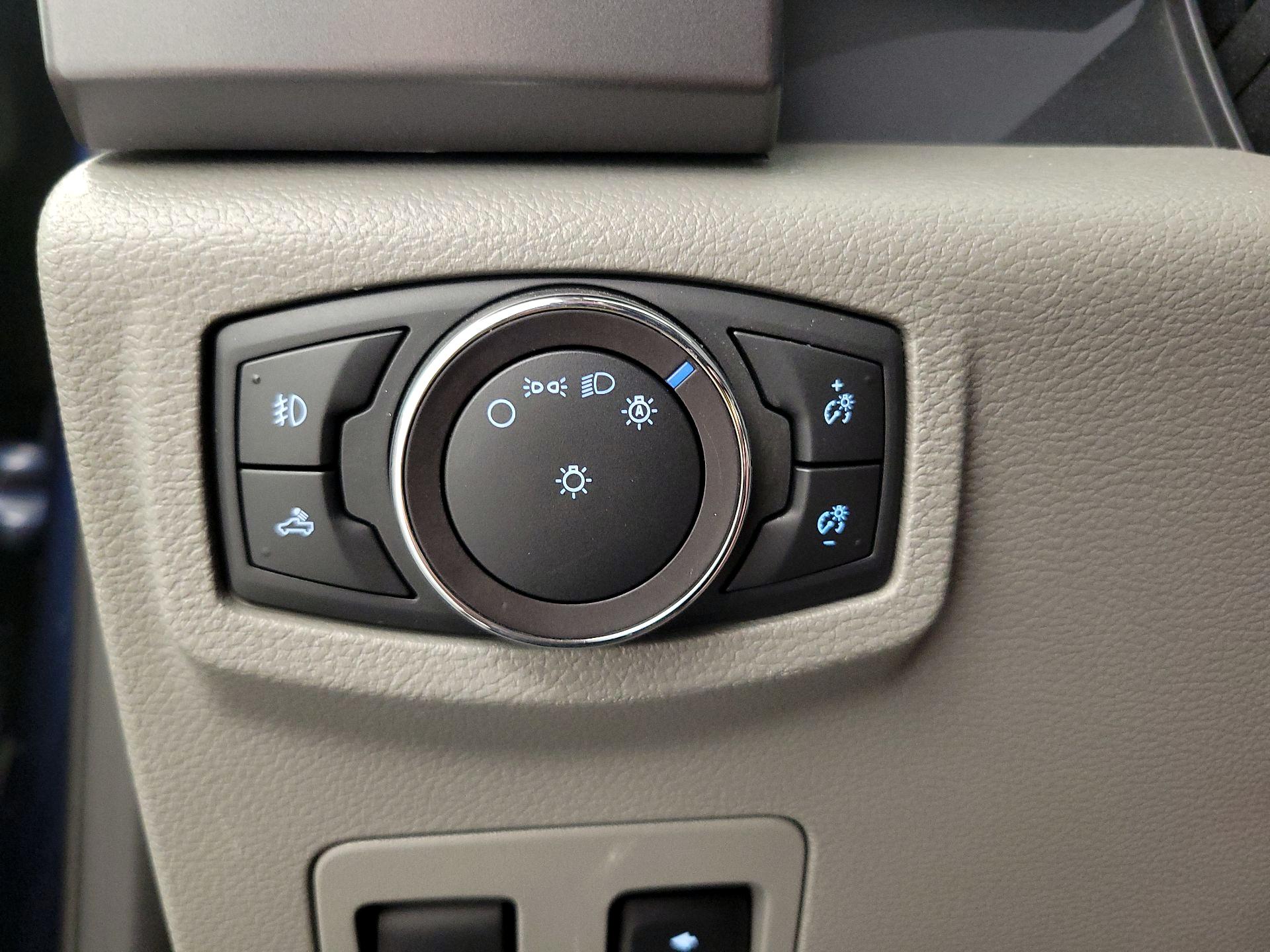 Thumbnail: 2019 Ford F-150 - 13
