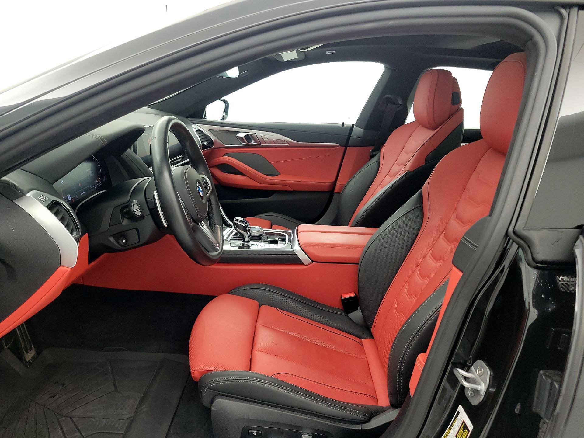 Thumbnail: 2022 BMW 8 Series - 11
