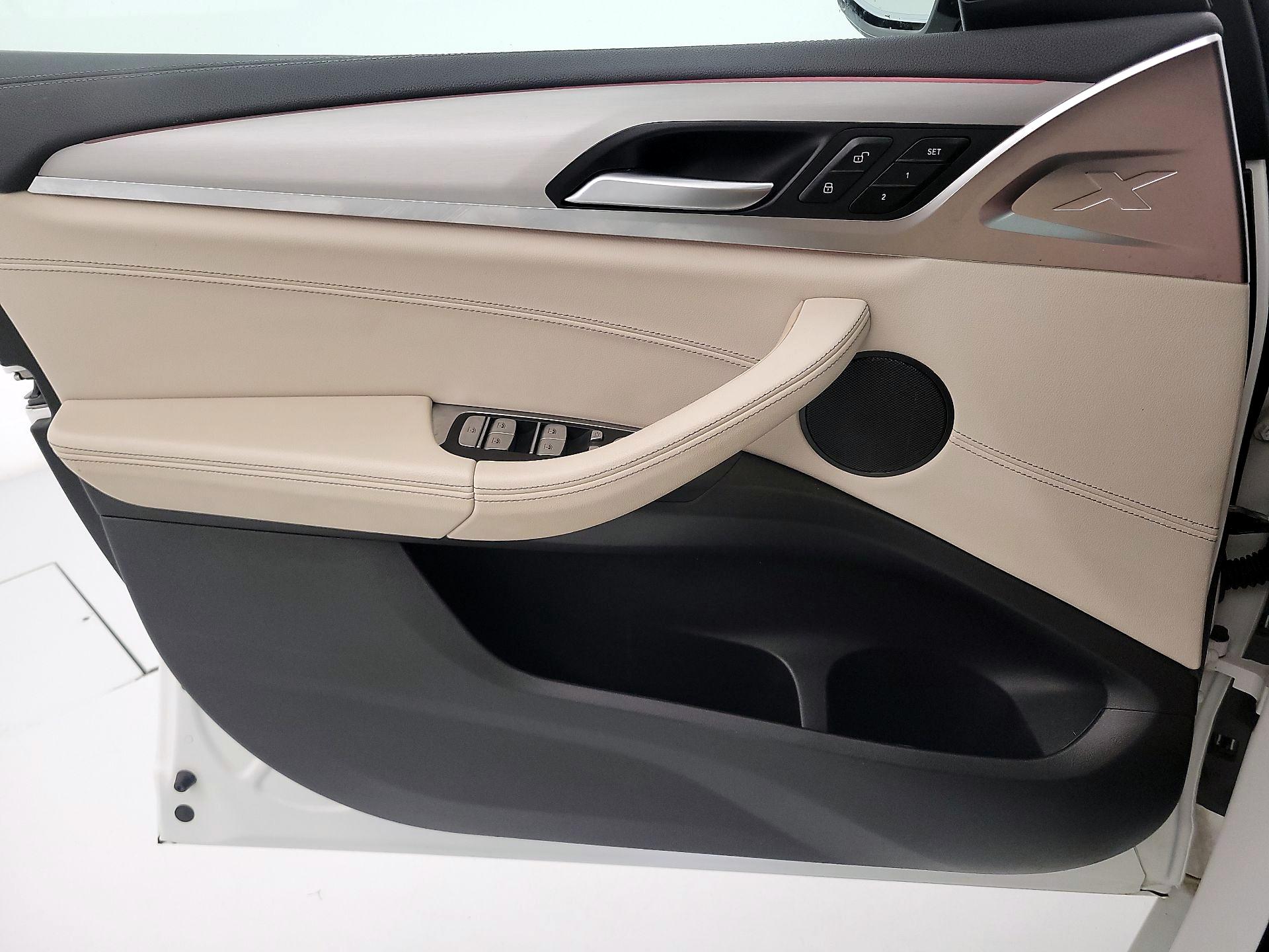 Thumbnail: 2022 BMW X3 - 12