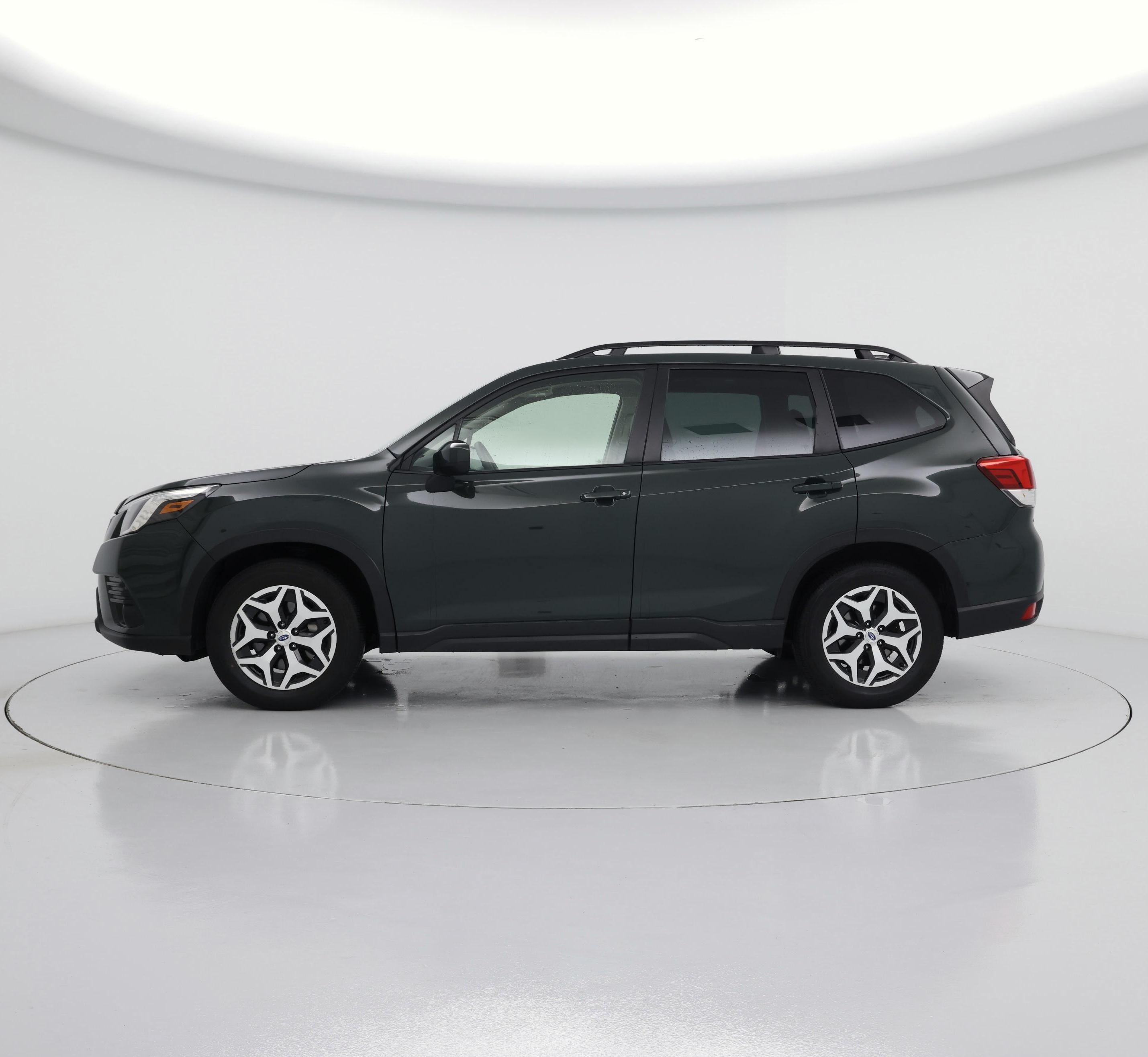 Thumbnail: 2023 Subaru Forester - 3