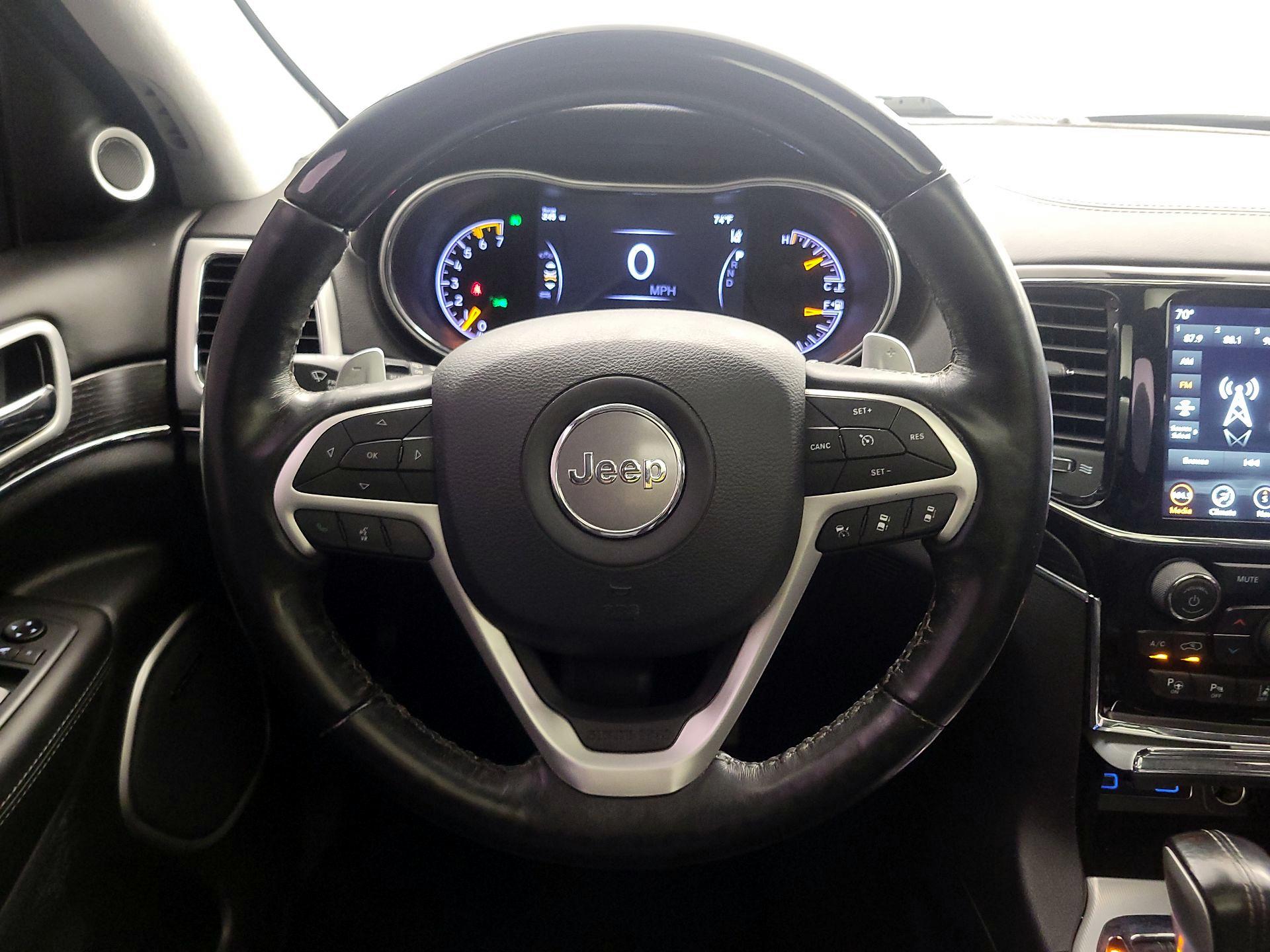 Thumbnail: 2020 Jeep Grand Cherokee - 10