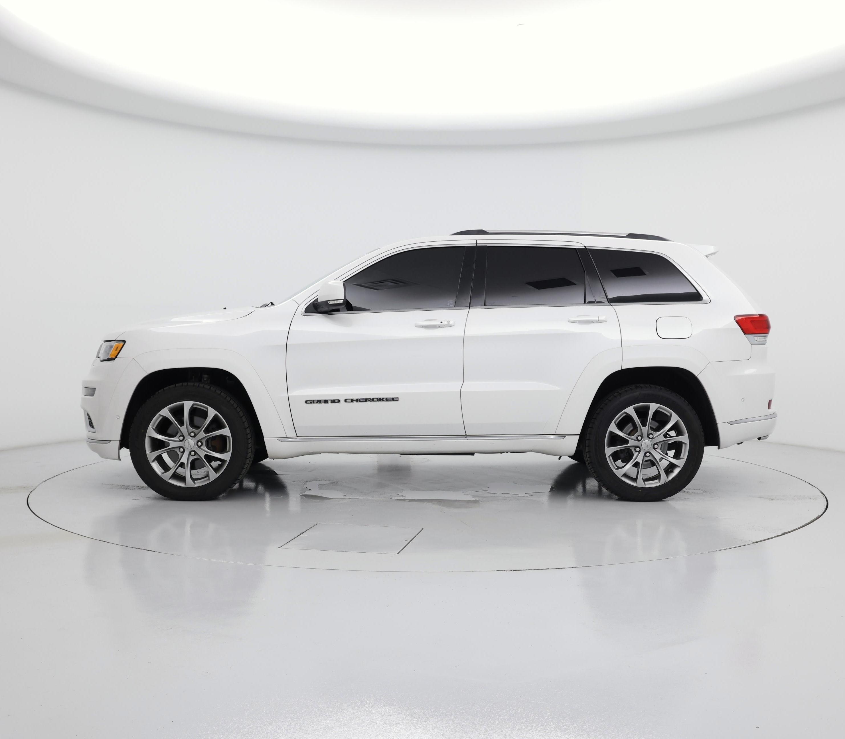 Thumbnail: 2020 Jeep Grand Cherokee - 3