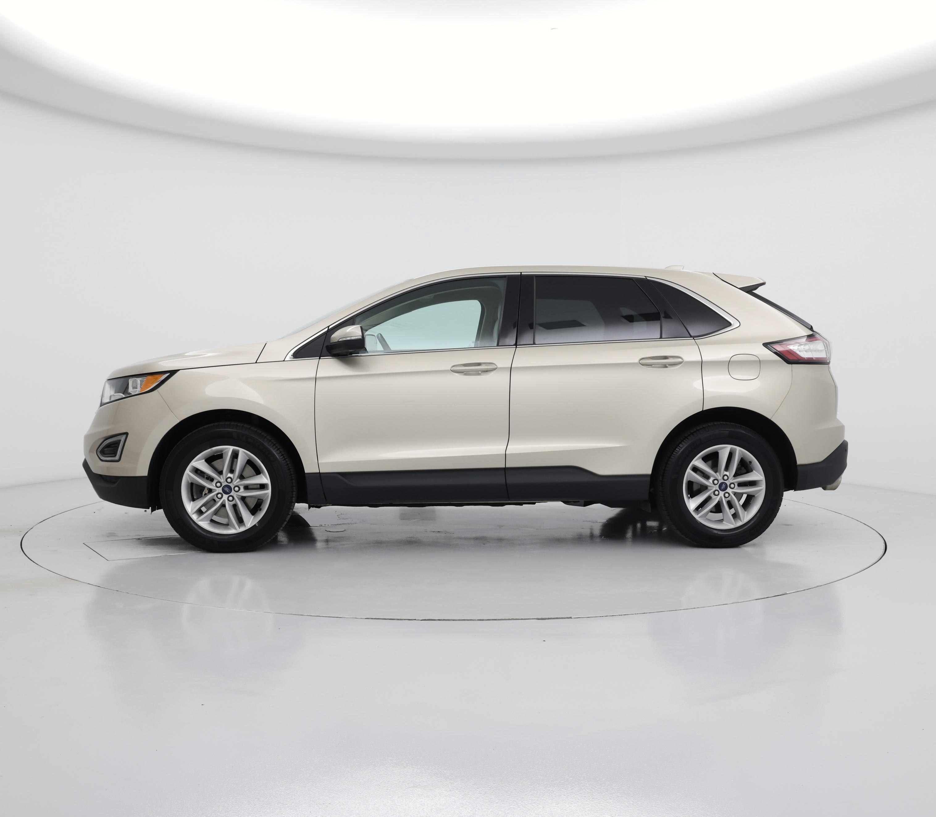 Thumbnail: 2017 Ford Edge - 3