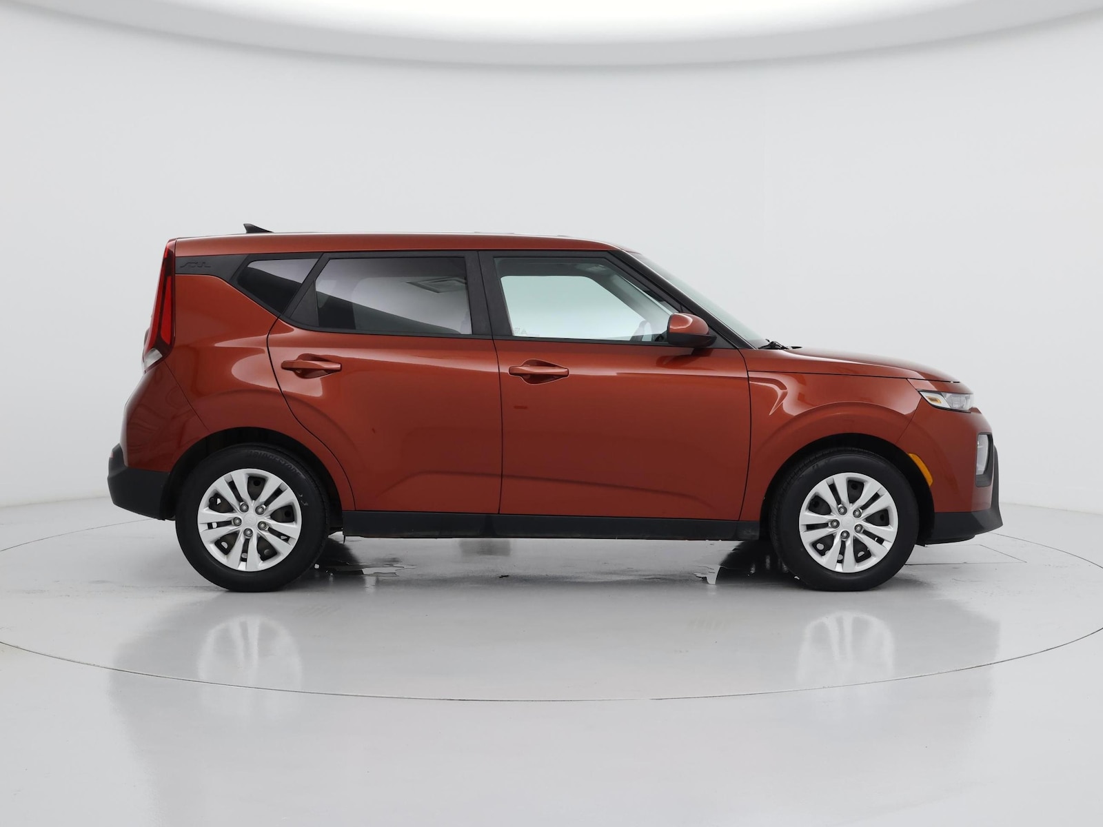 2021 Kia Soul LX - Photo 8