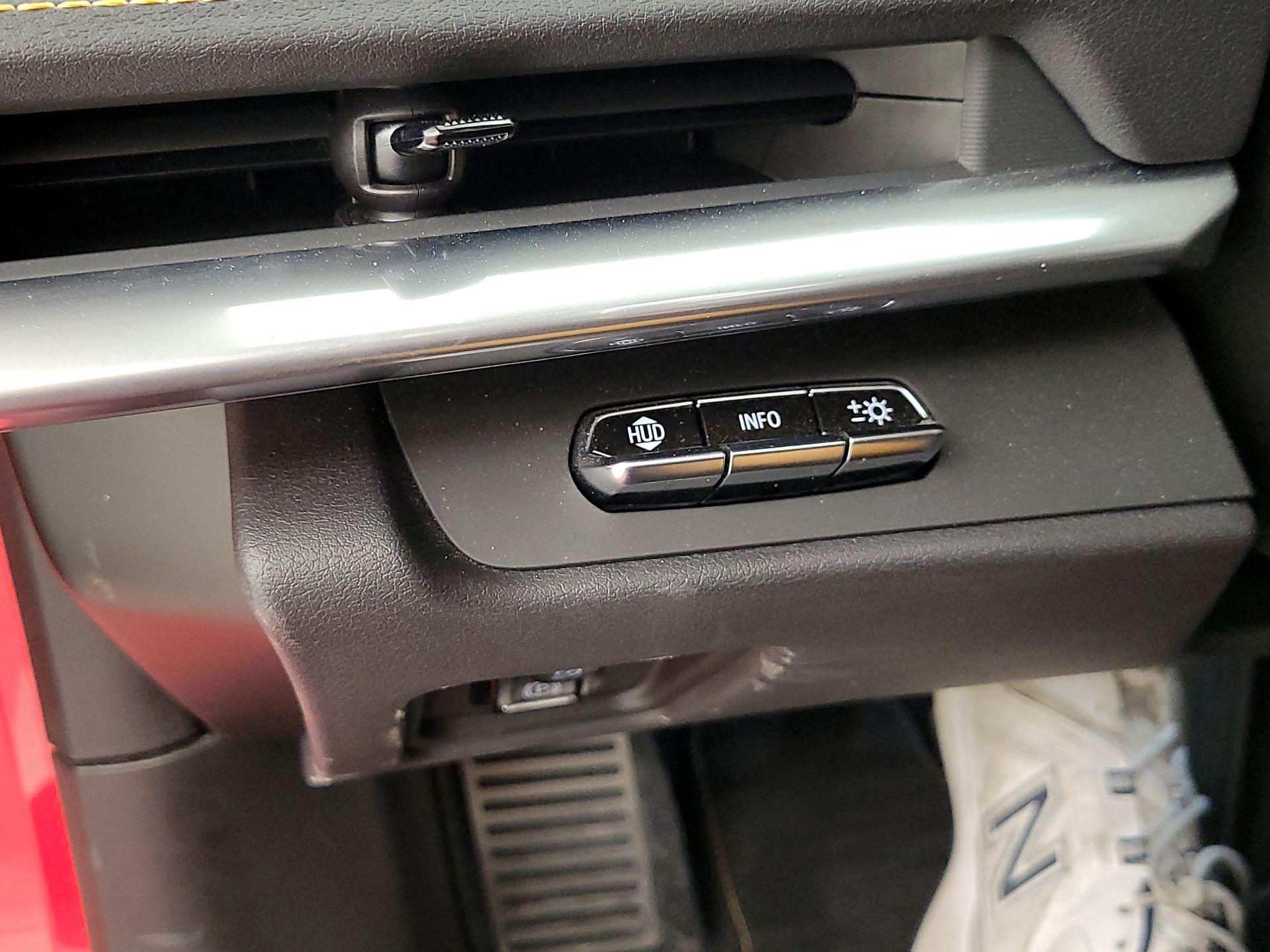 Thumbnail: 2021 Chevrolet Corvette - 13