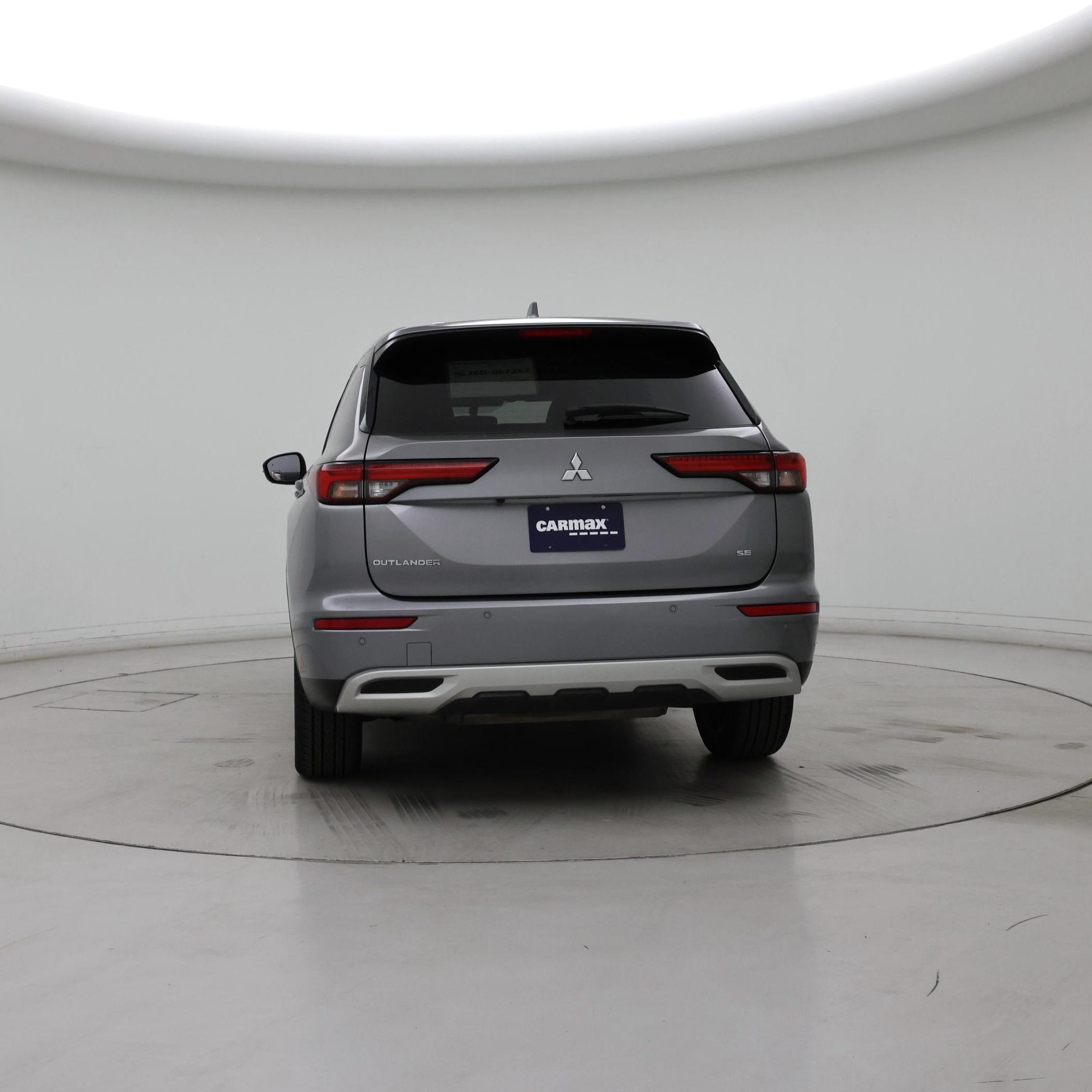 Thumbnail: 2022 Mitsubishi Outlander - 6