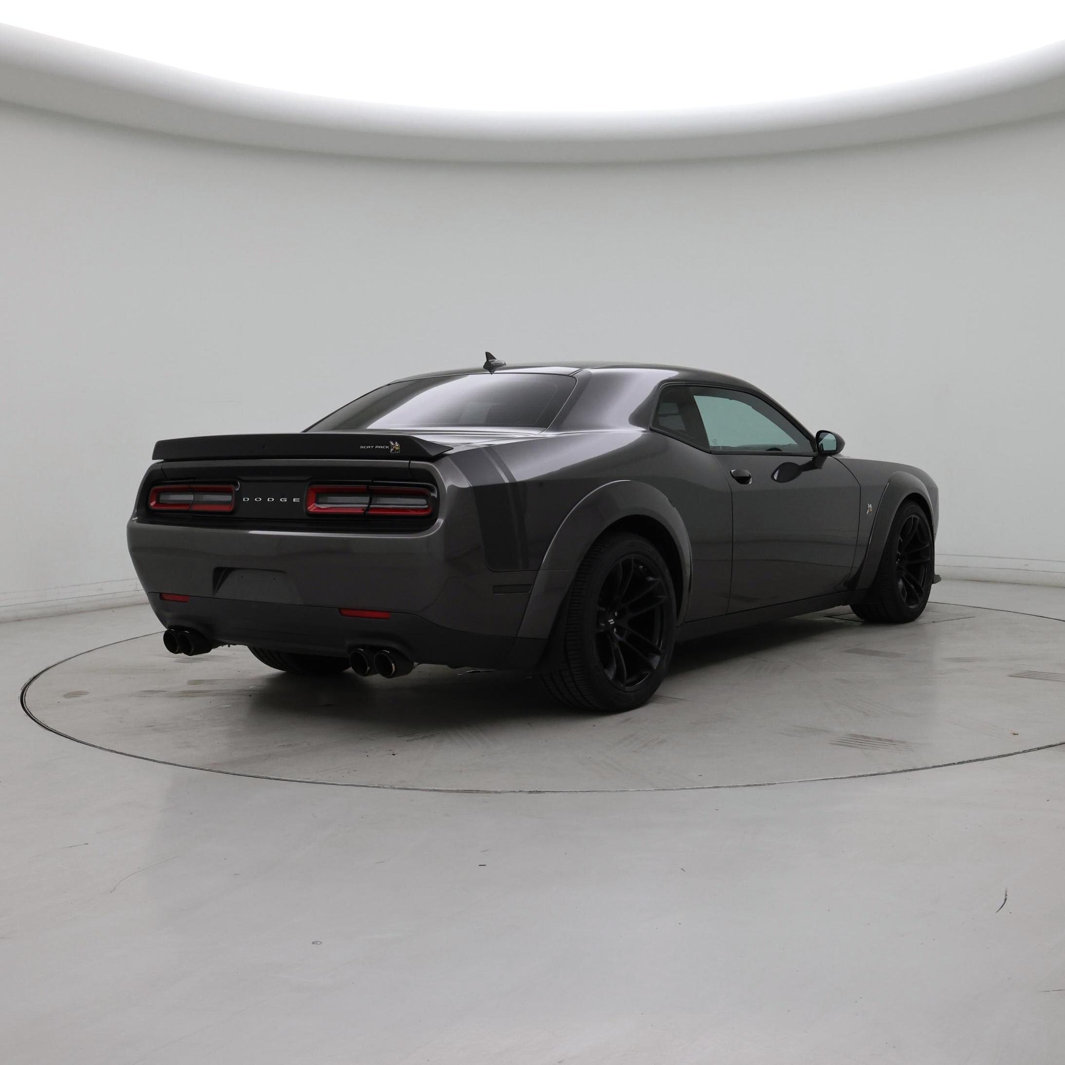 Thumbnail: 2021 Dodge Challenger - 8