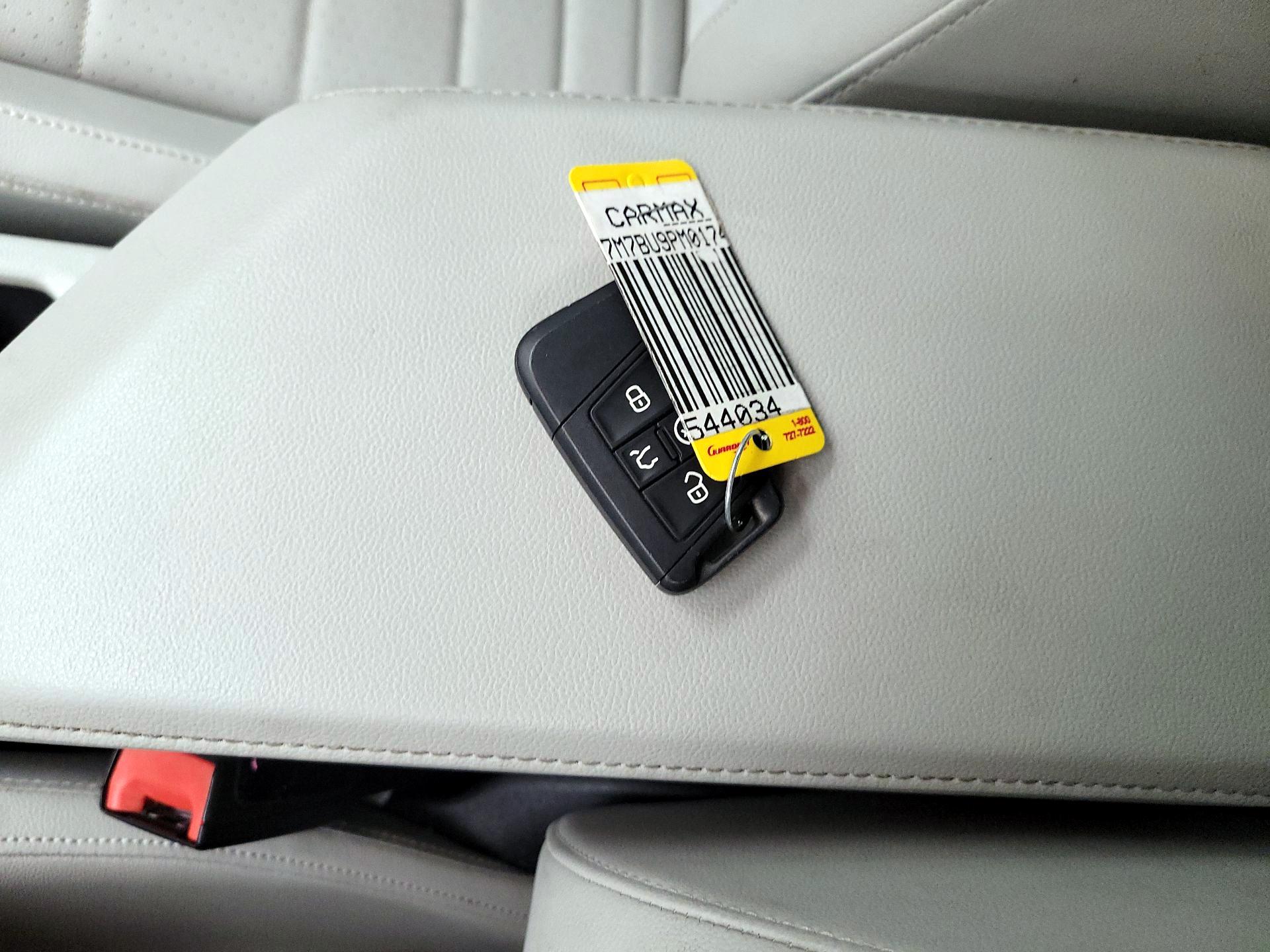 Thumbnail: 2023 Volkswagen Jetta - 18