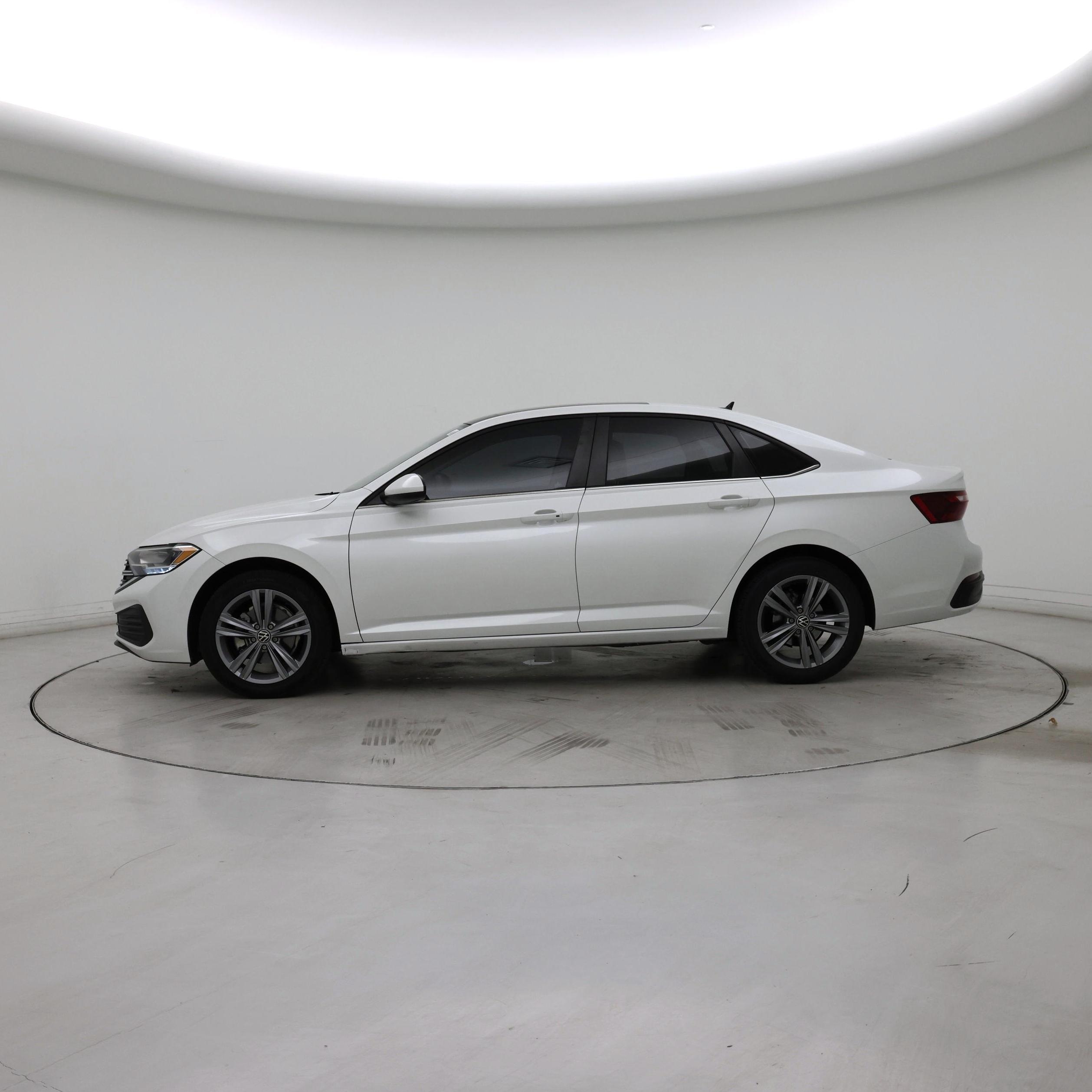 Thumbnail: 2023 Volkswagen Jetta - 3