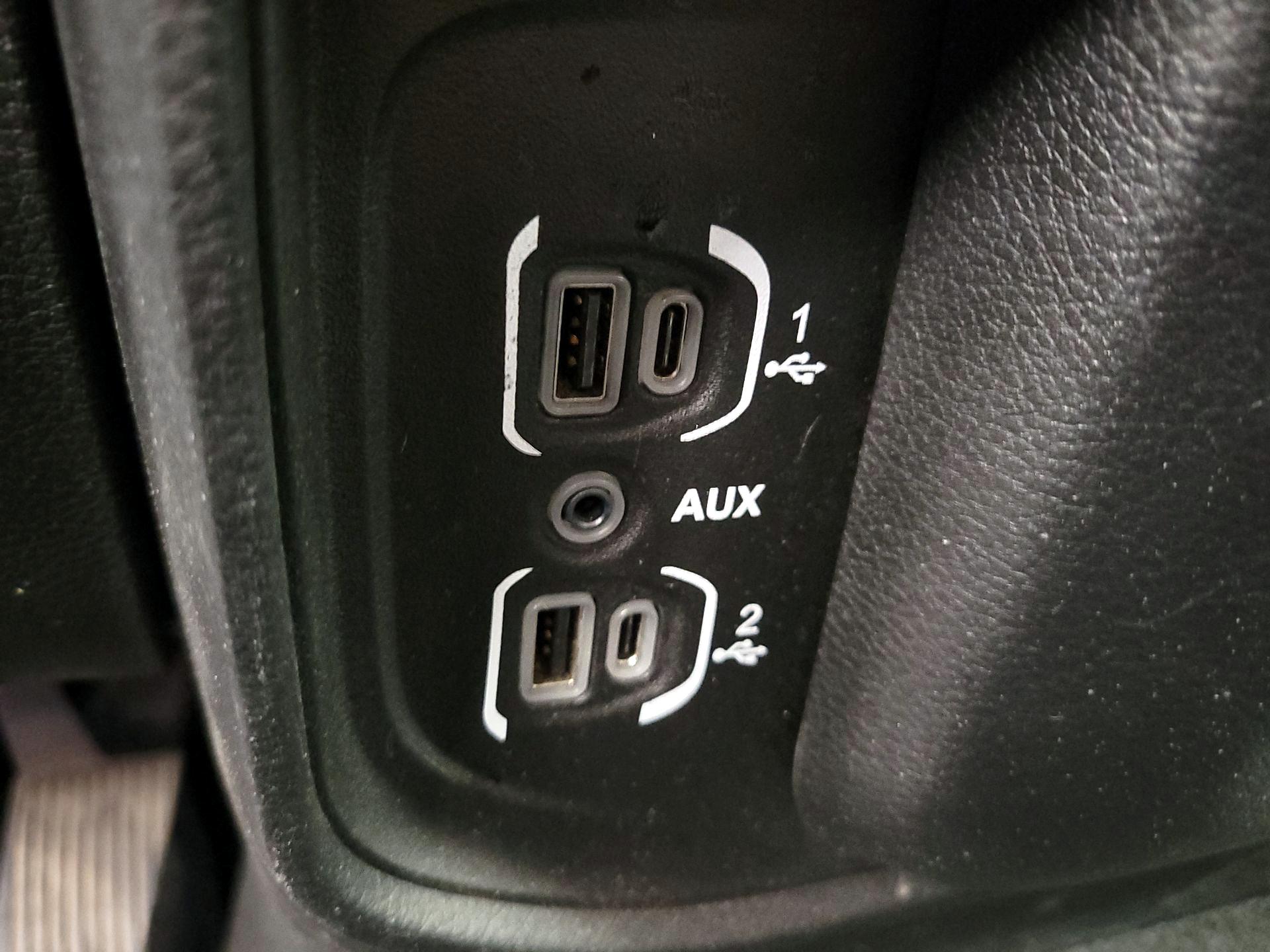 Thumbnail: 2019 RAM 1500 - 18