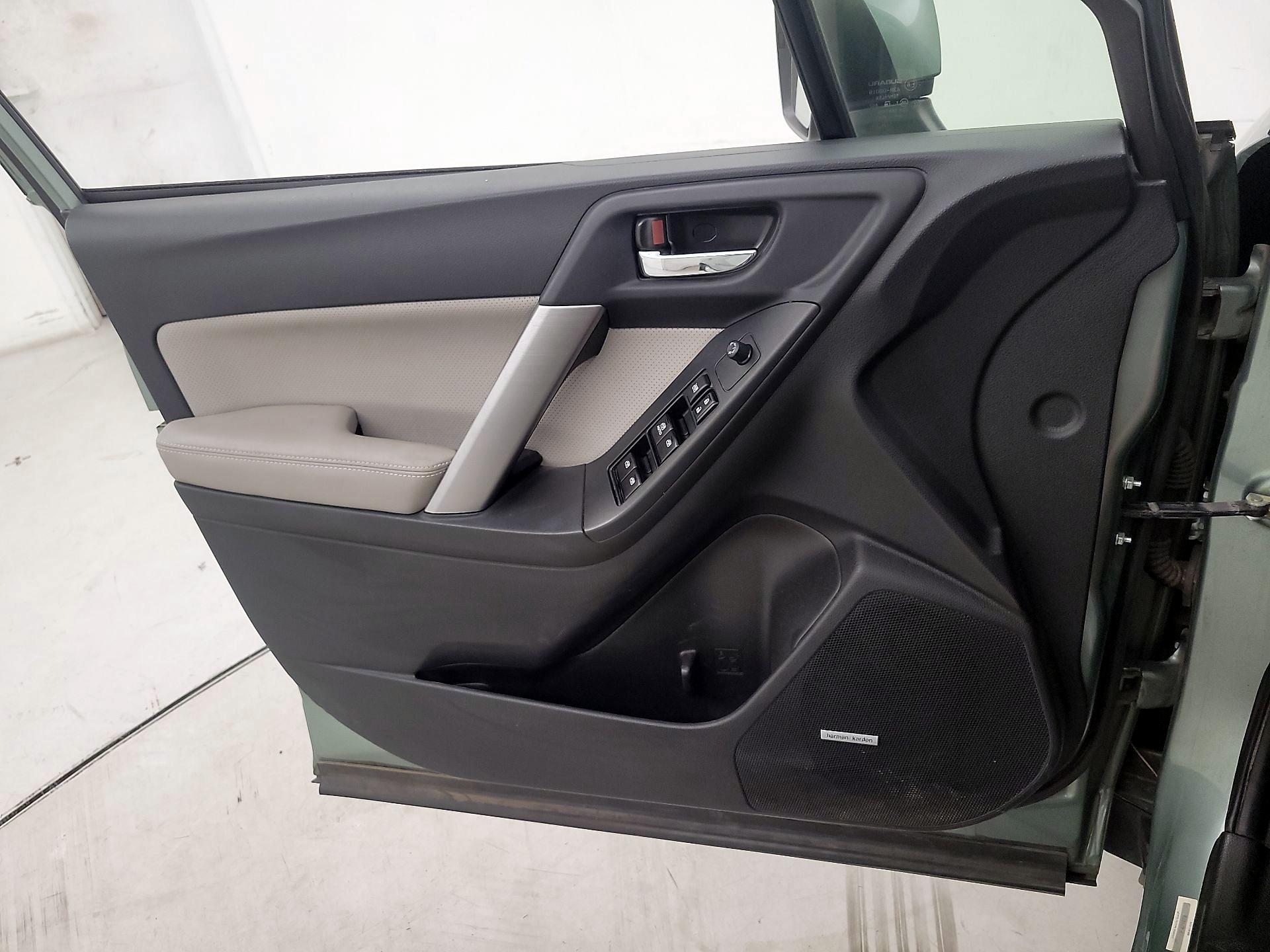 Thumbnail: 2014 Subaru Forester - 12