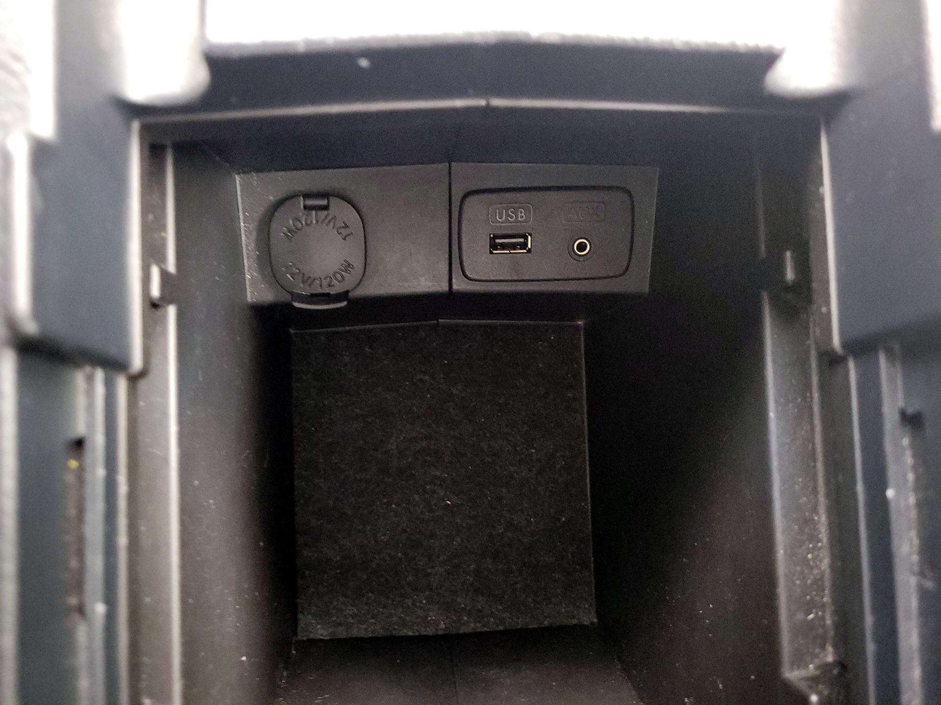 Thumbnail: 2014 Subaru Forester - 18