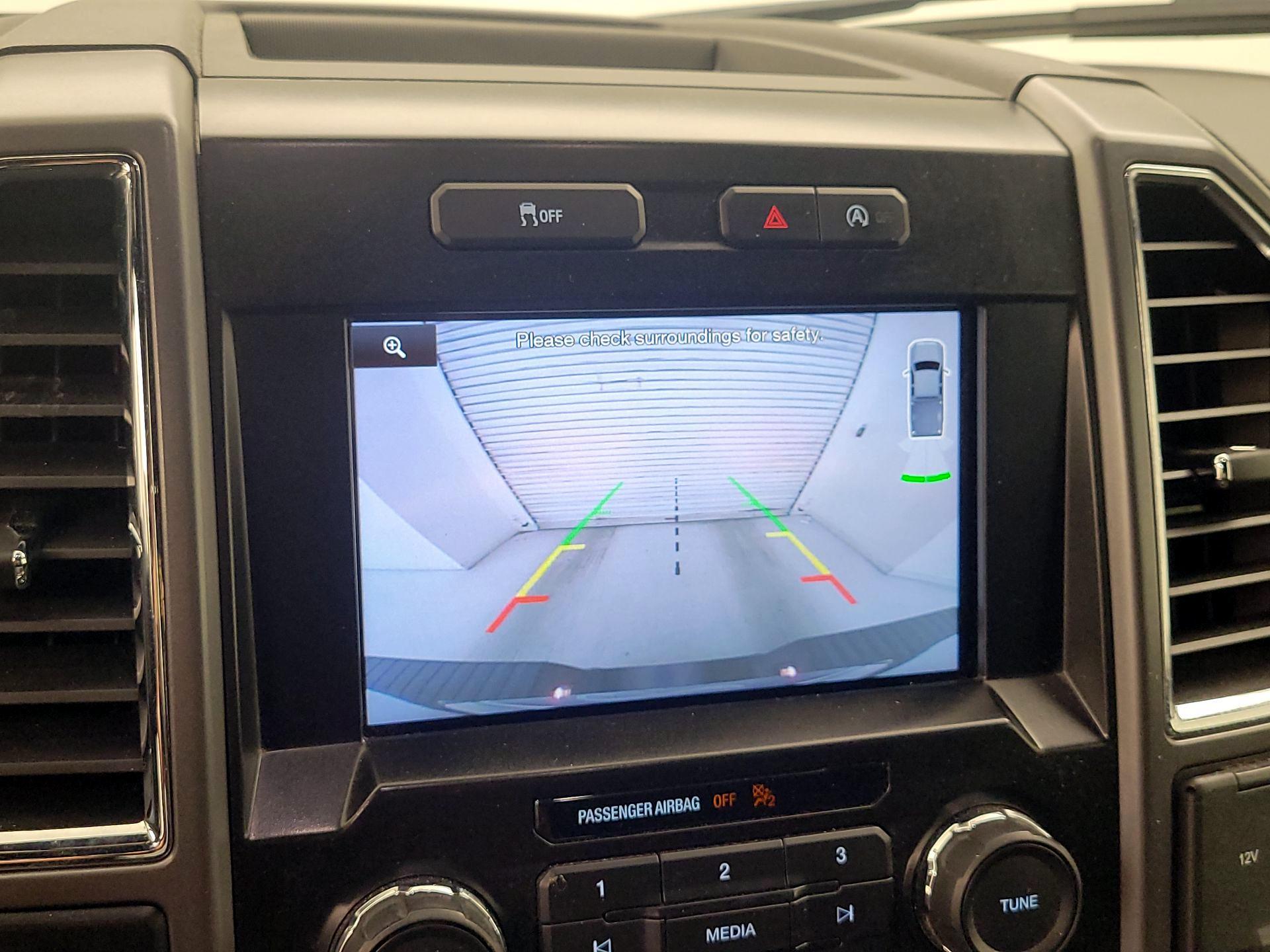 Thumbnail: 2015 Ford F-150 - 14