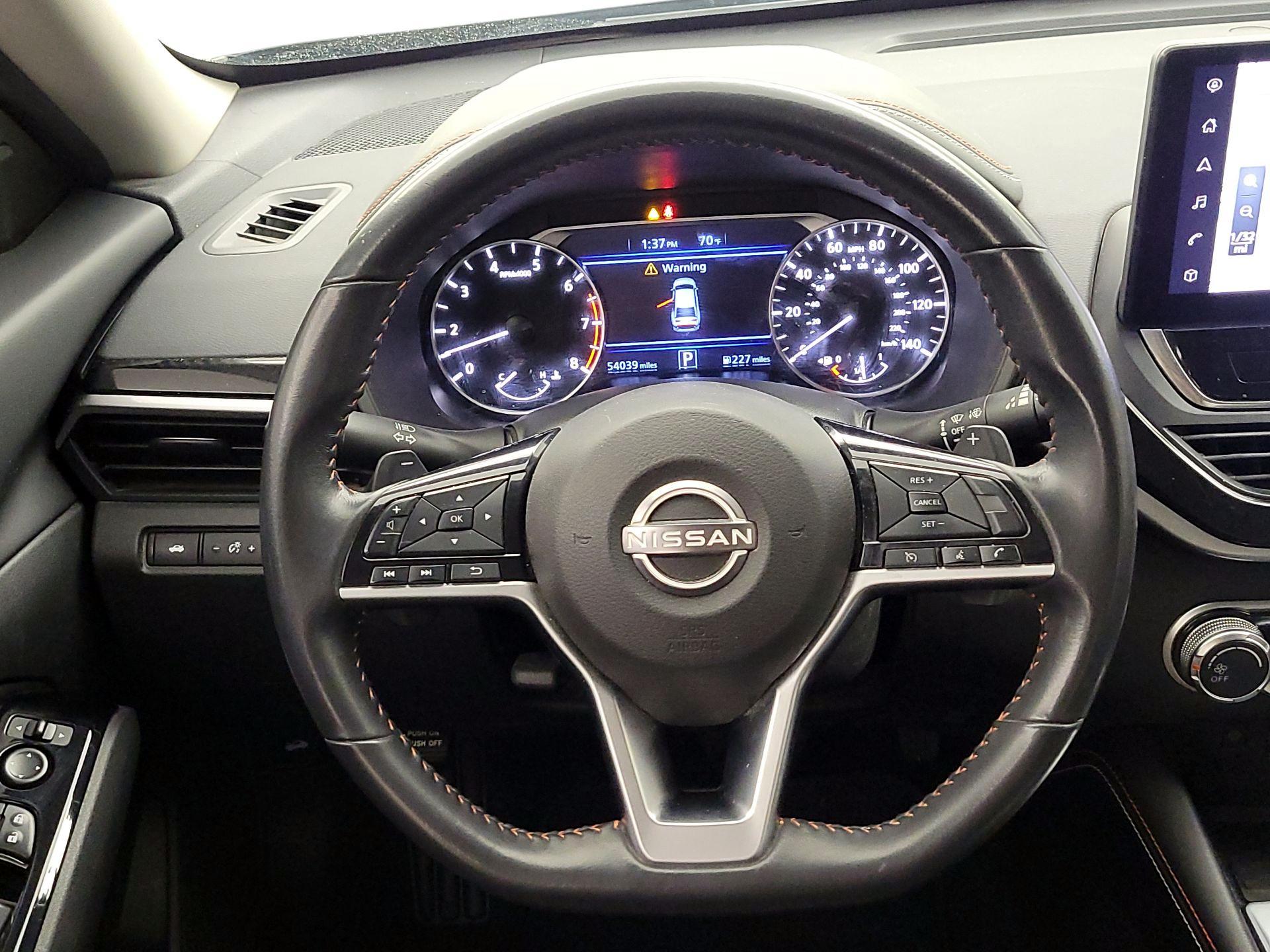 Thumbnail: 2023 Nissan Altima - 10