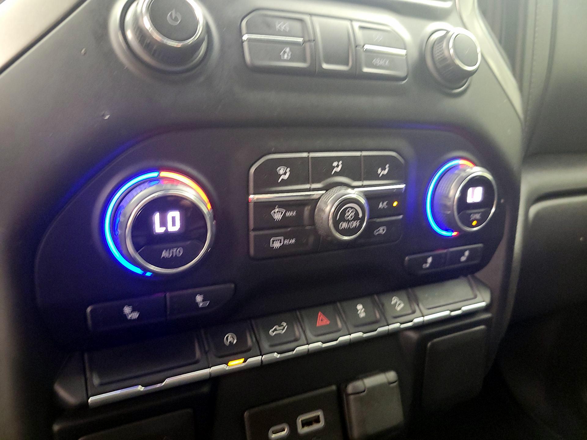 Thumbnail: 2021 Chevrolet Silverado 1500 - 14