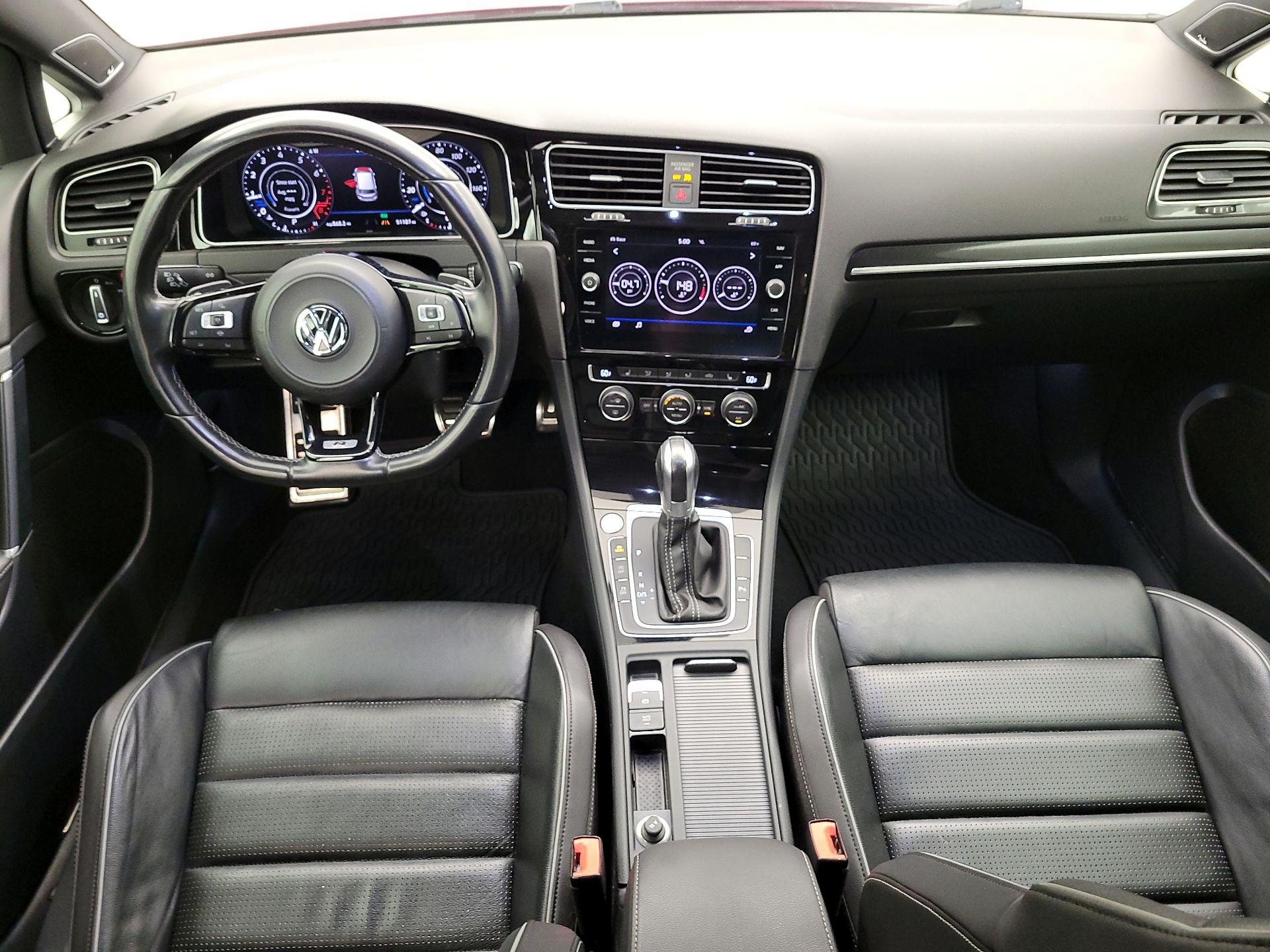 Thumbnail: 2019 Volkswagen Golf - 9