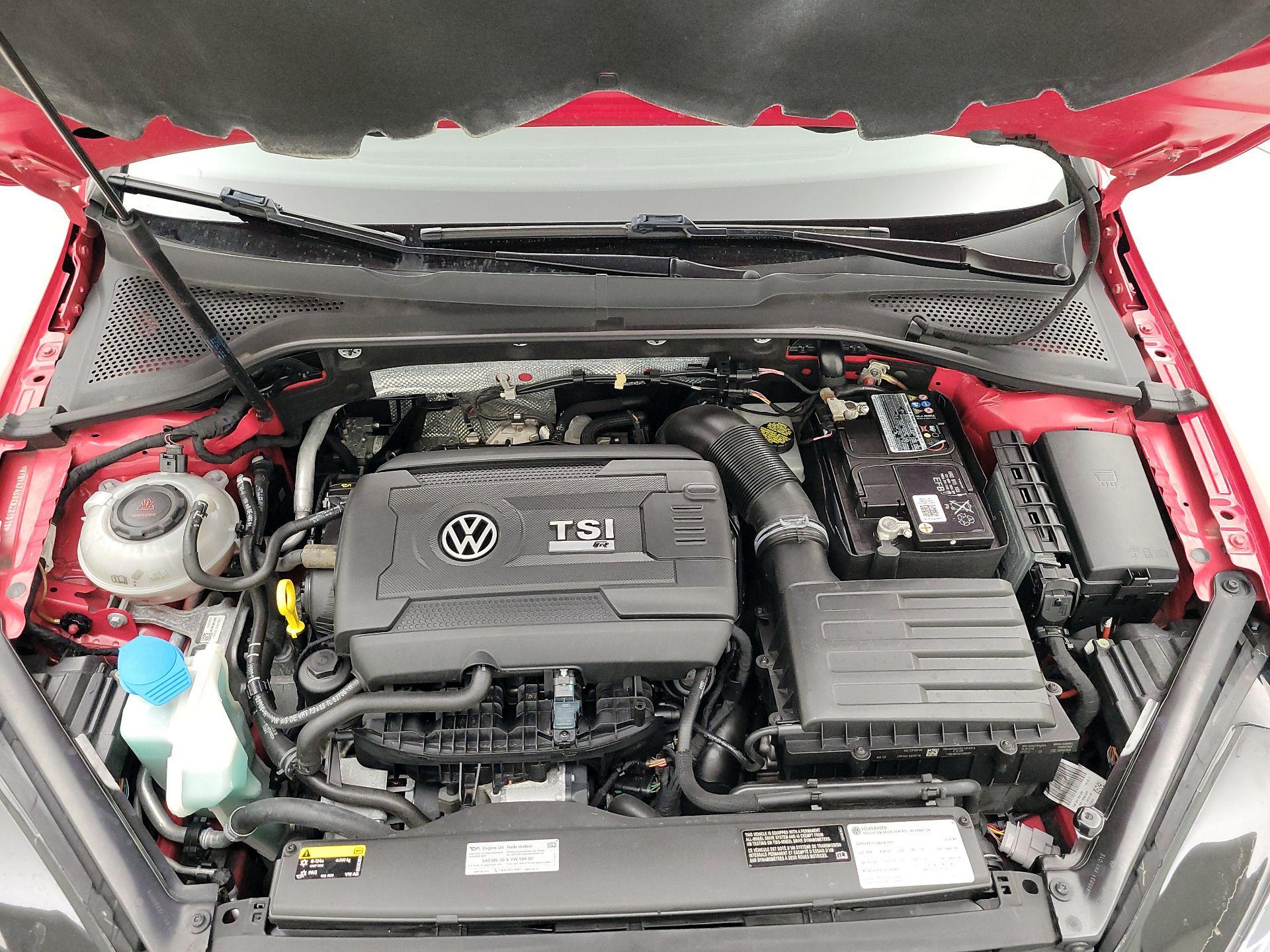 Thumbnail: 2019 Volkswagen Golf - 17