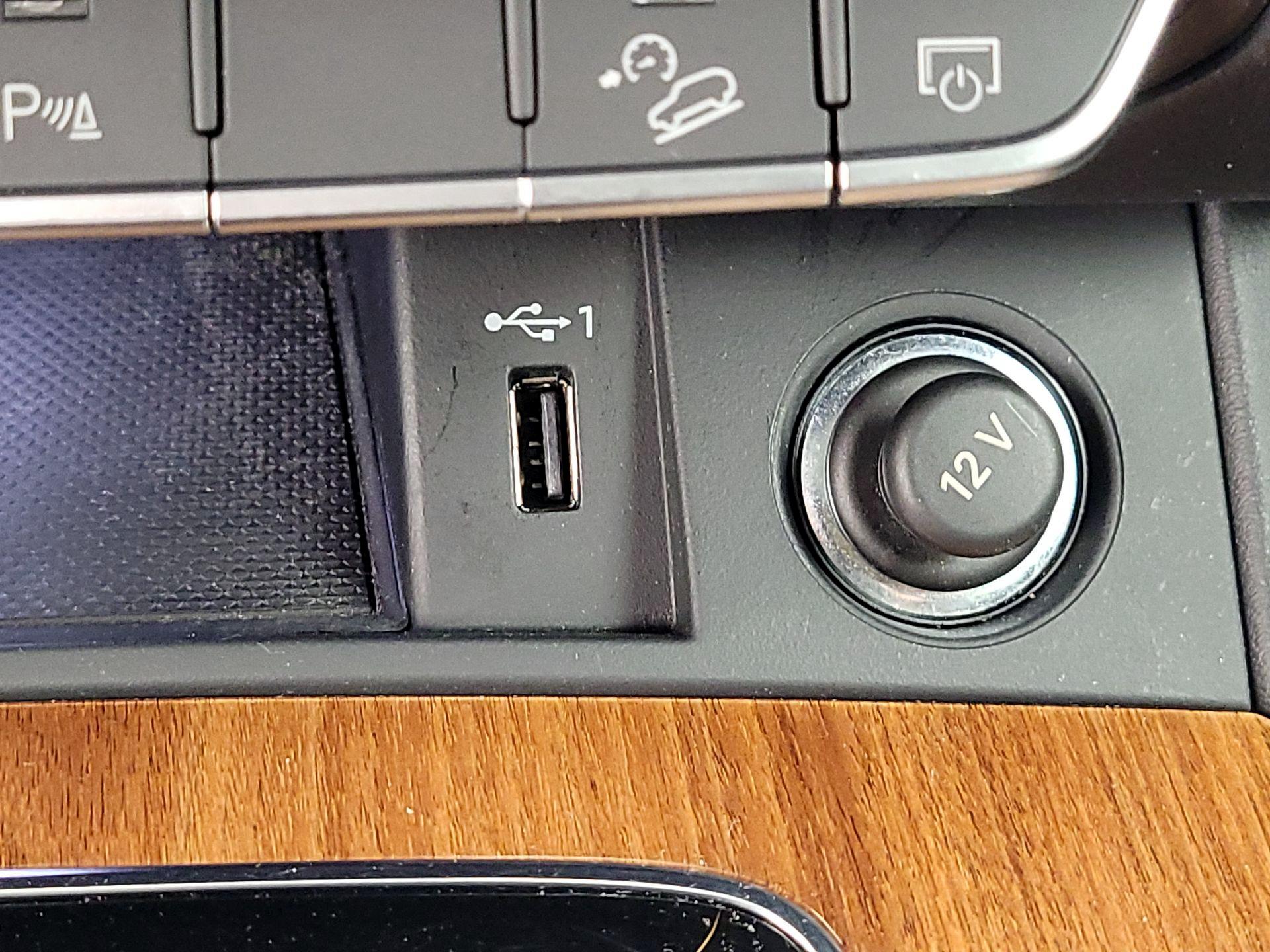 Thumbnail: 2023 Audi Q5 - 18