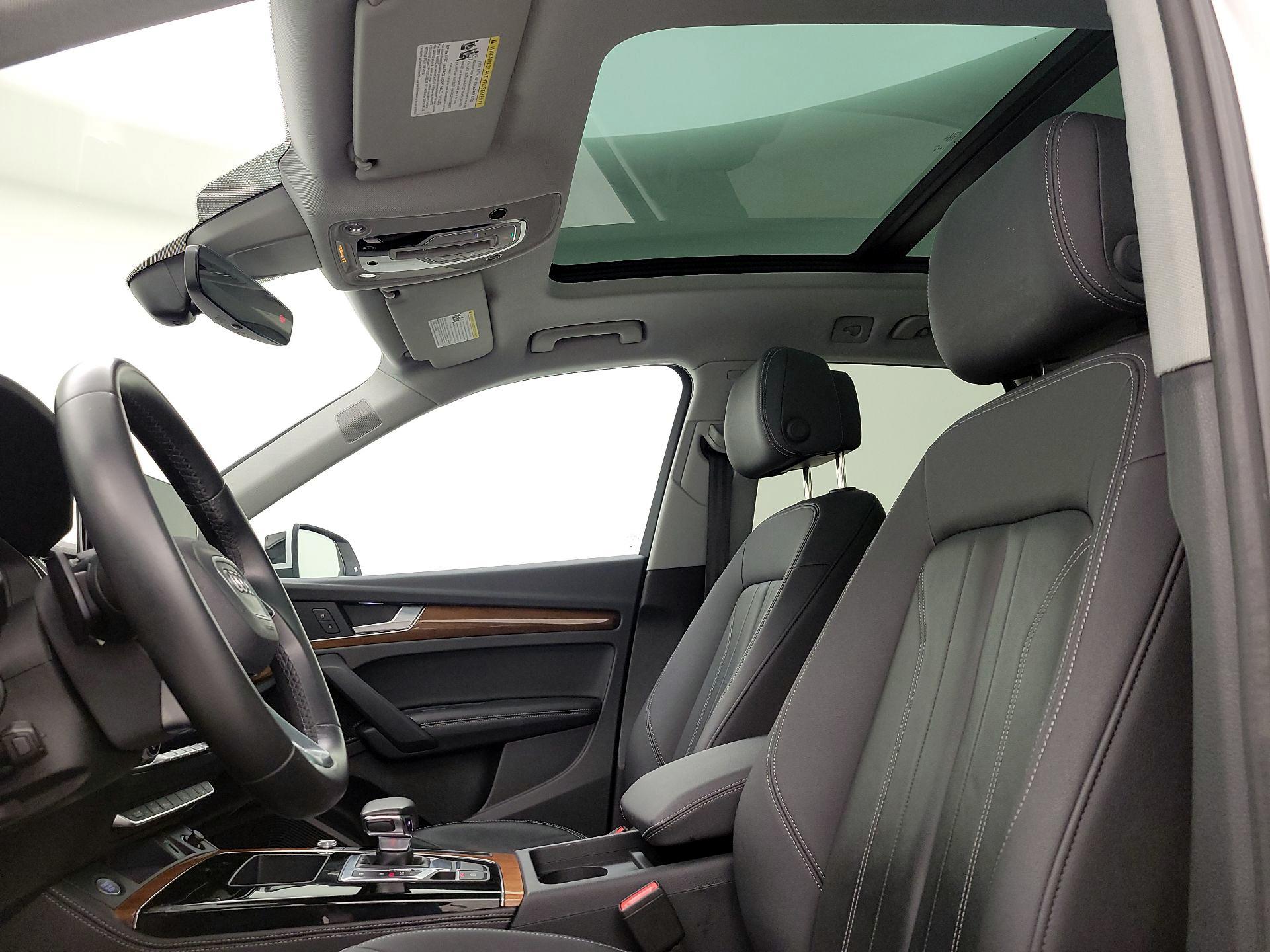 Thumbnail: 2023 Audi Q5 - 19