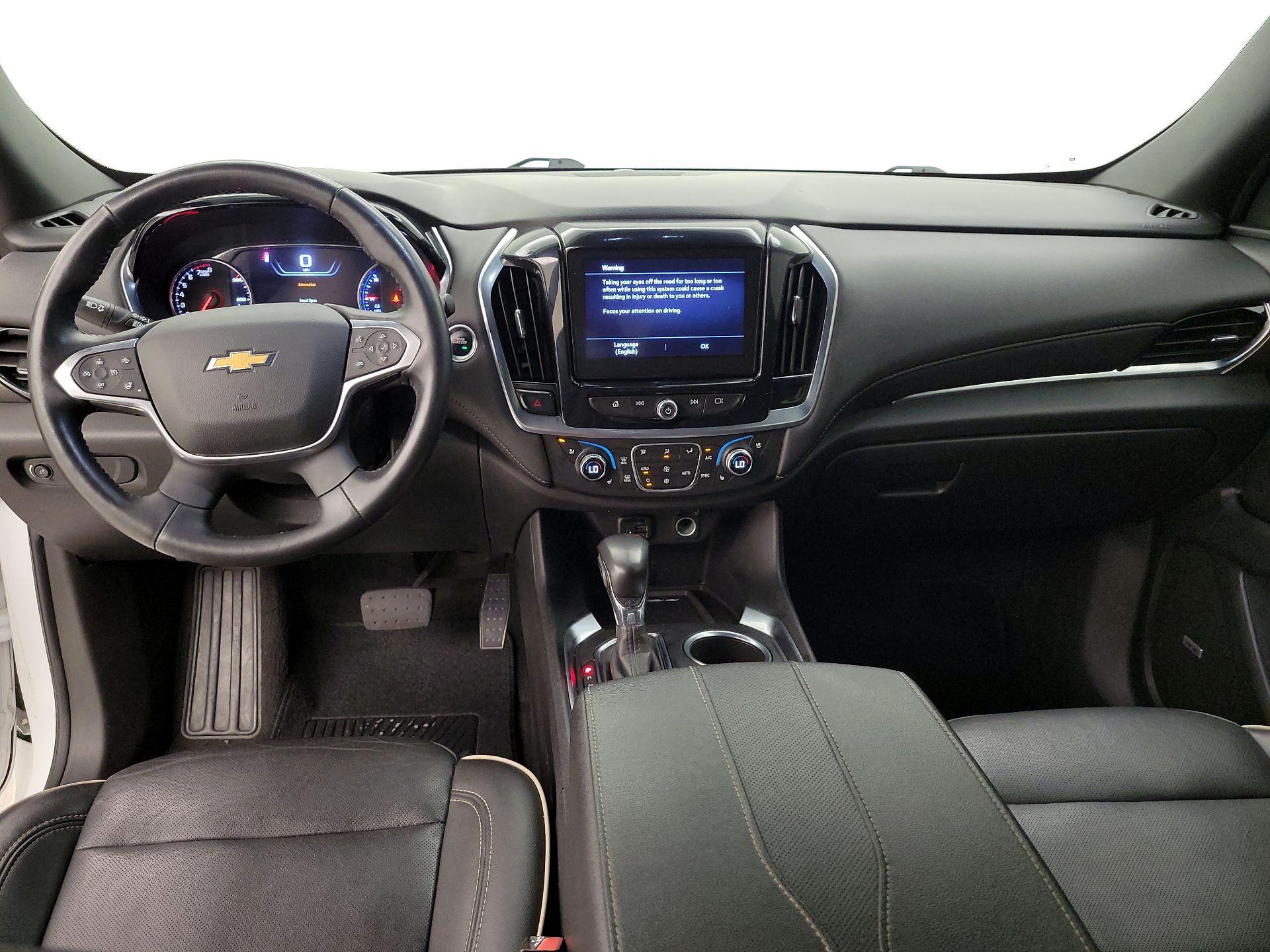 Thumbnail: 2022 Chevrolet Traverse - 9