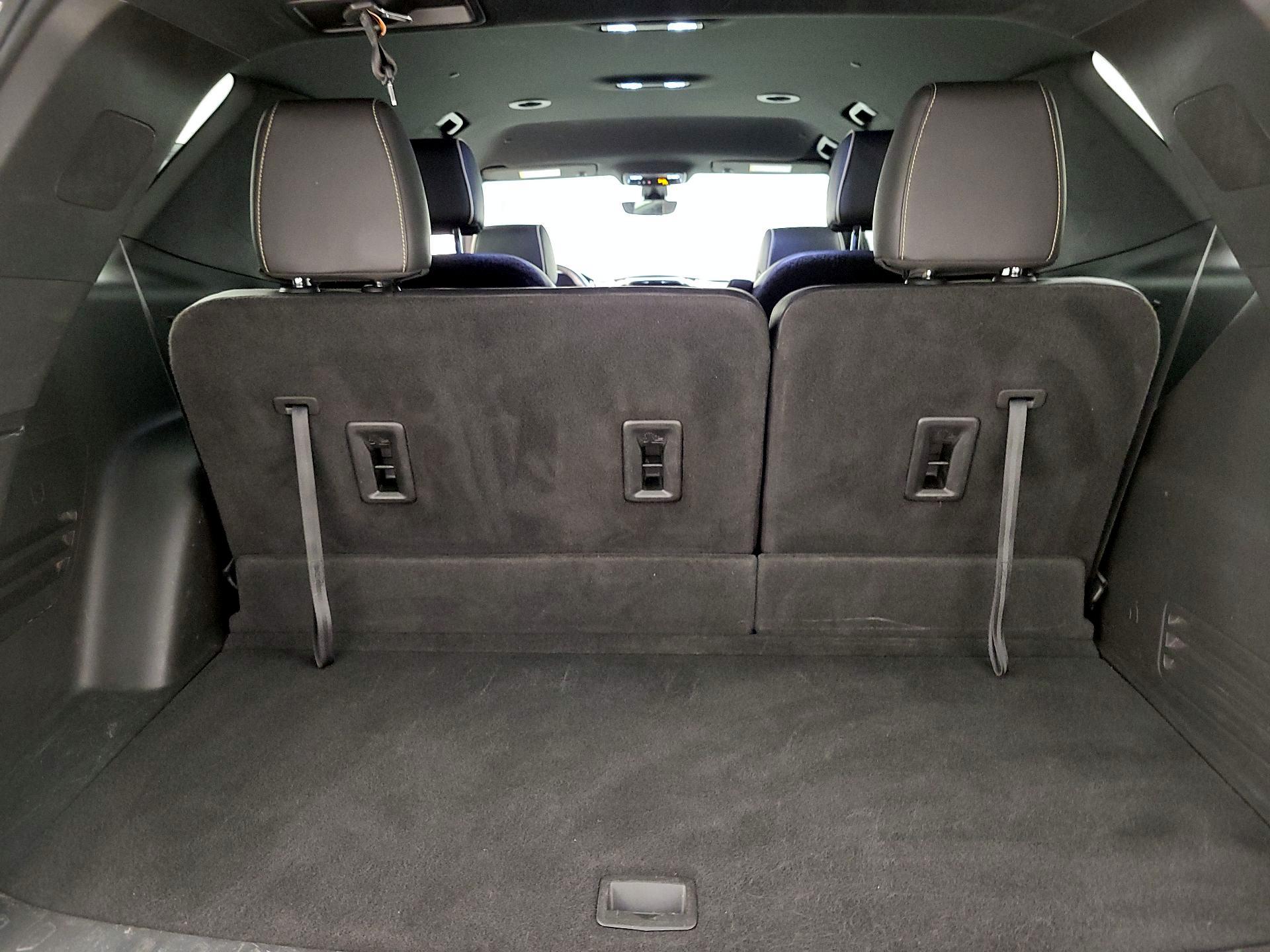 Thumbnail: 2022 Chevrolet Traverse - 16